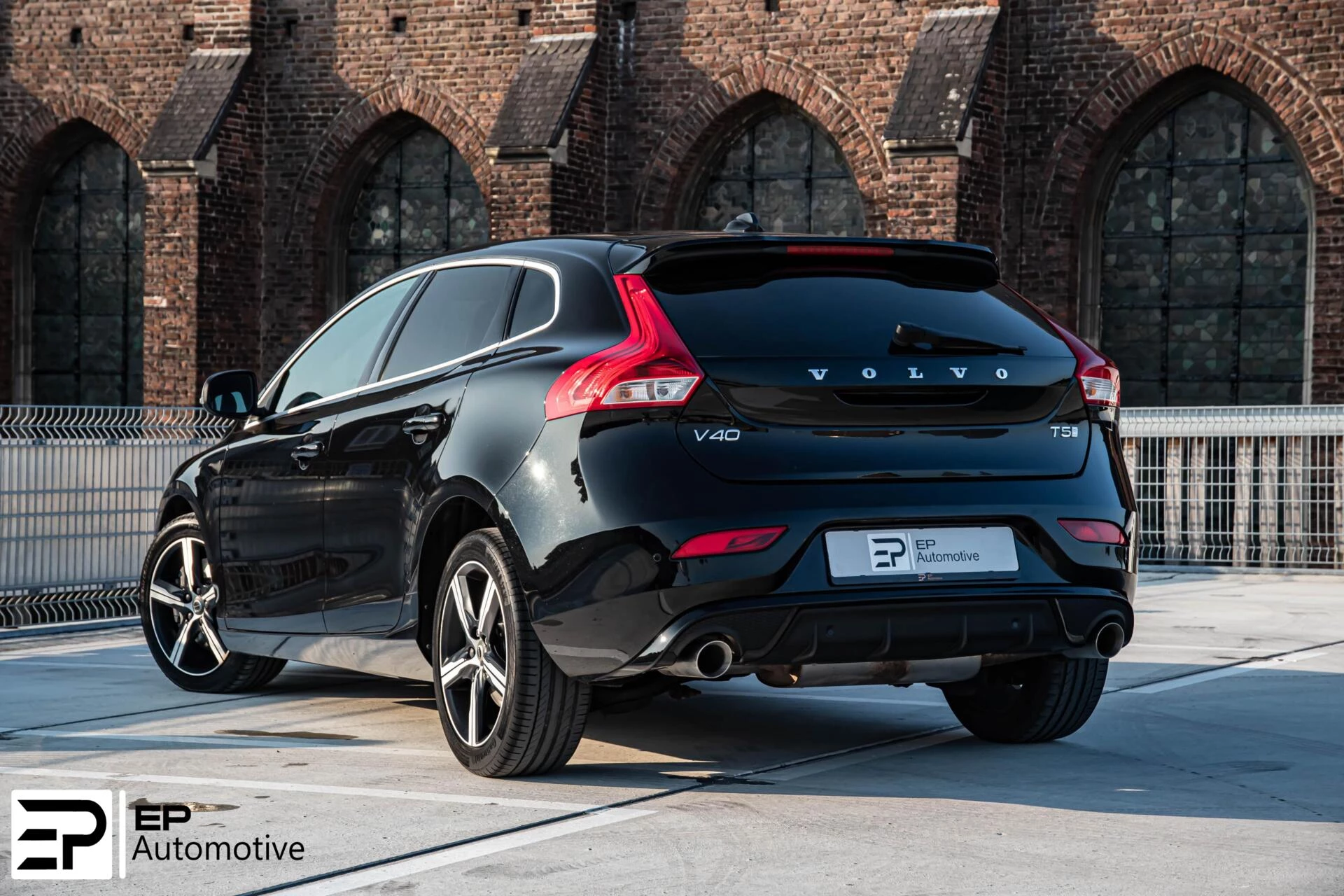Hoofdafbeelding Volvo V40