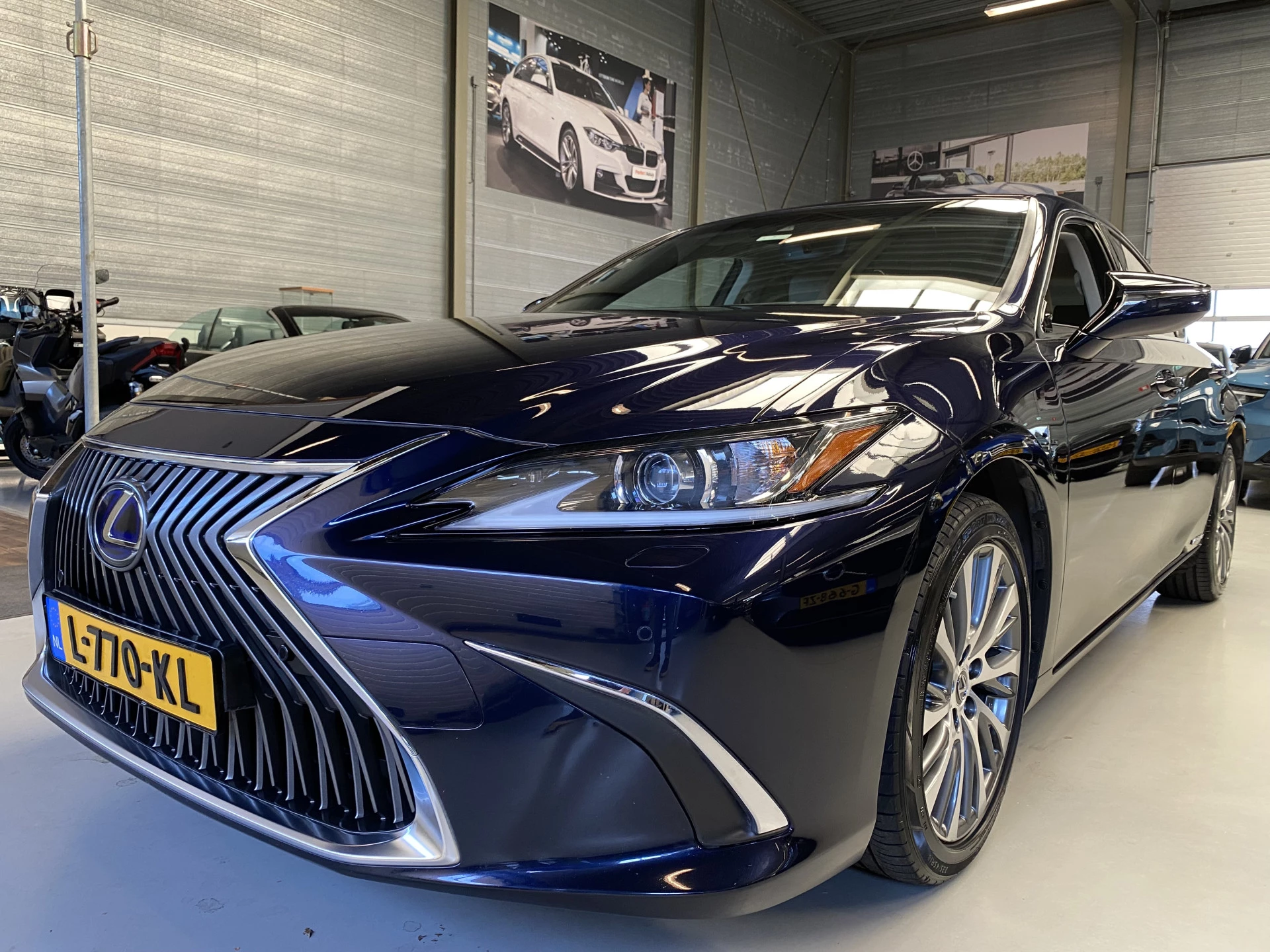 Hoofdafbeelding Lexus ES