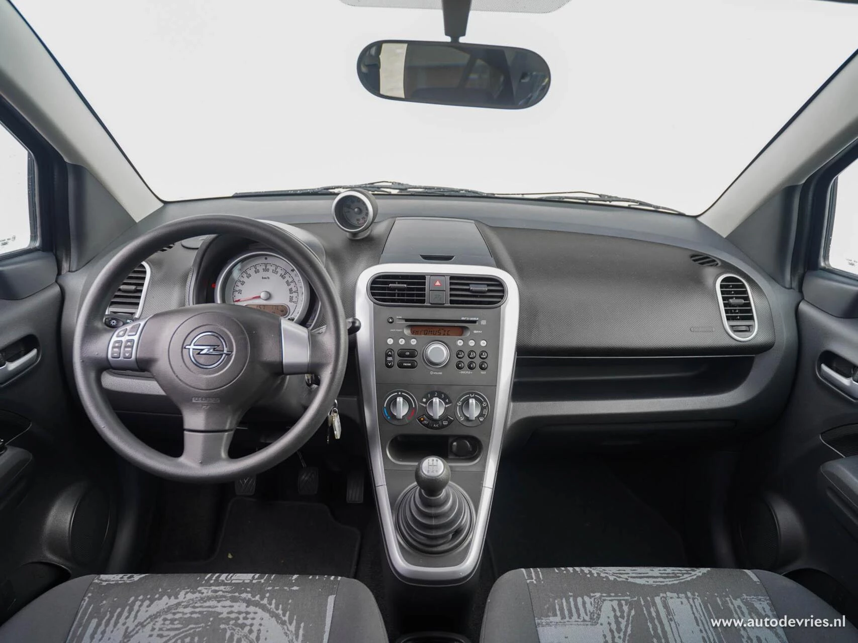 Hoofdafbeelding Opel Agila