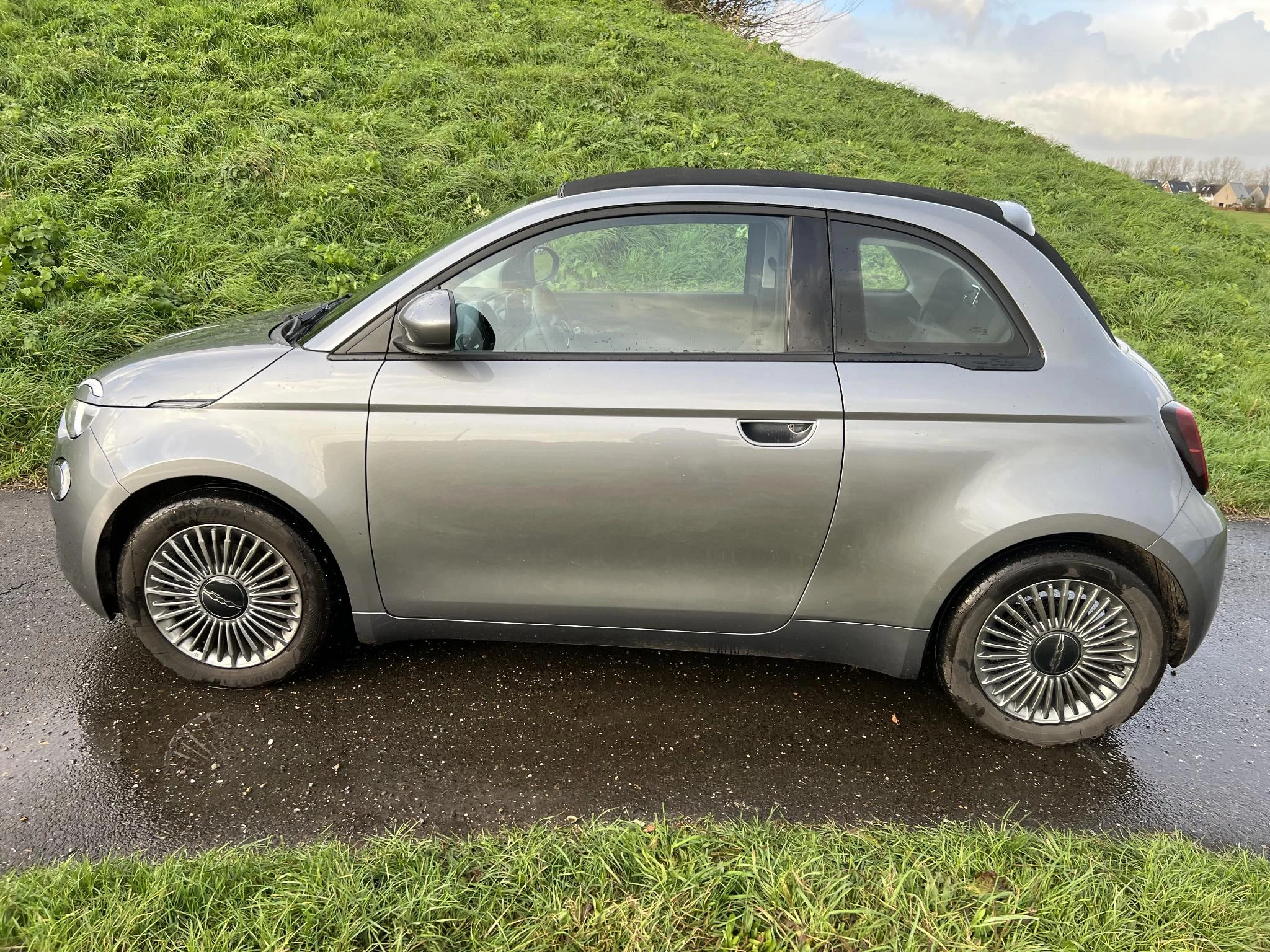 Hoofdafbeelding Fiat 500e