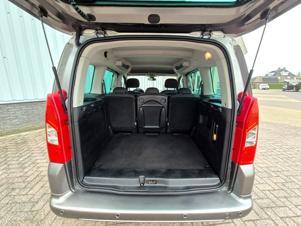 Hoofdafbeelding Peugeot Partner