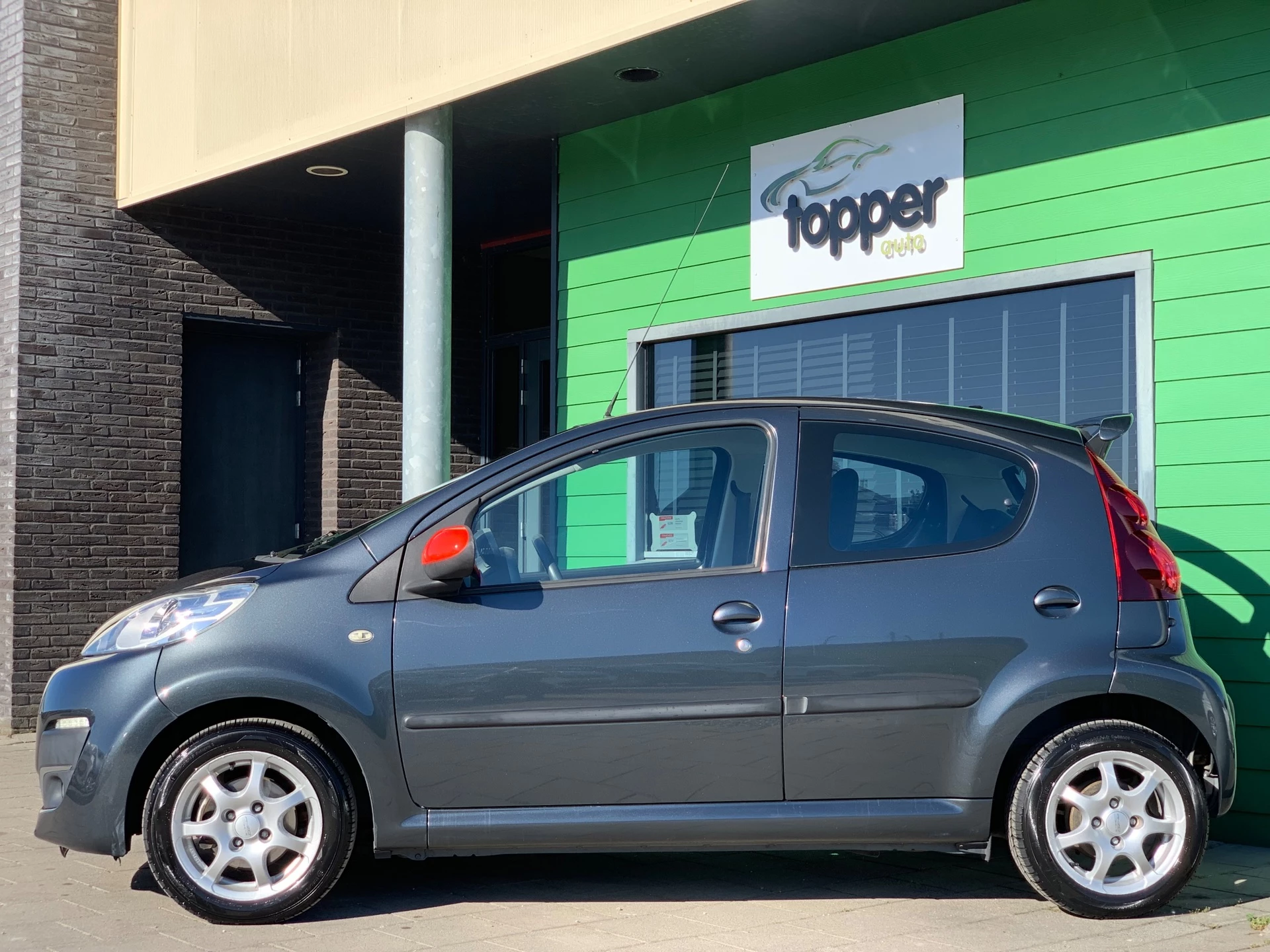 Hoofdafbeelding Peugeot 107