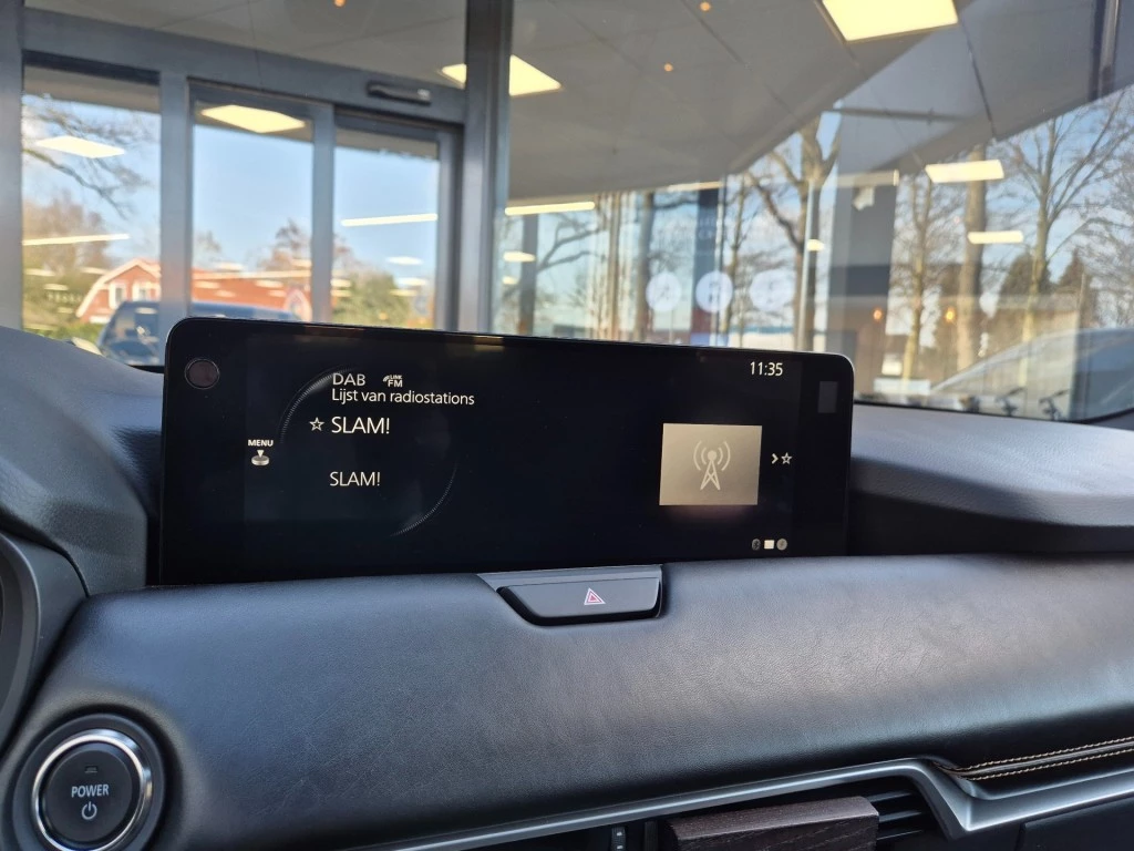 Hoofdafbeelding Mazda CX-60