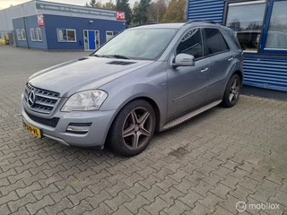 Mercedes M-klasse bestel 300 CDI BlueEFFICIENCY Motorschade