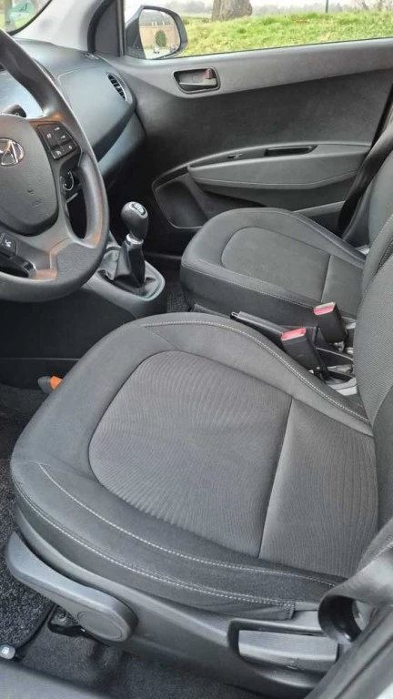 Hoofdafbeelding Hyundai i10