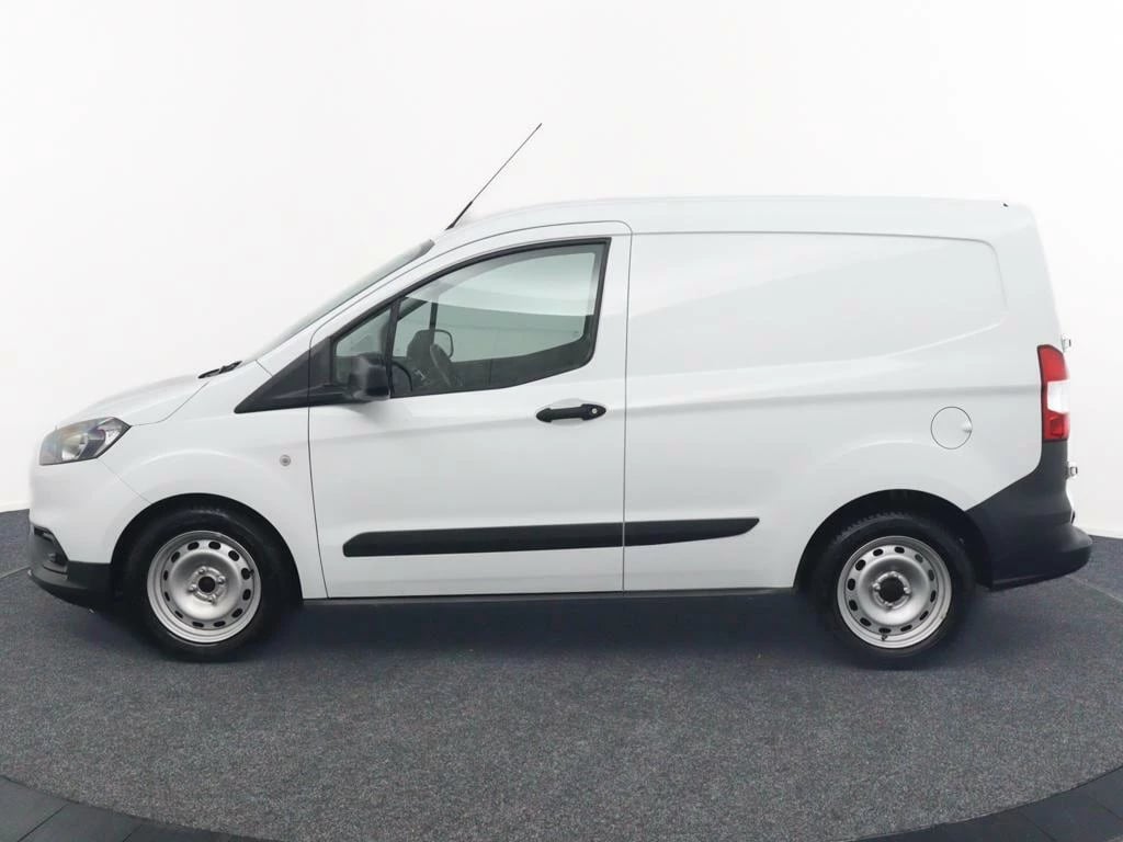 Hoofdafbeelding Ford Transit Courier