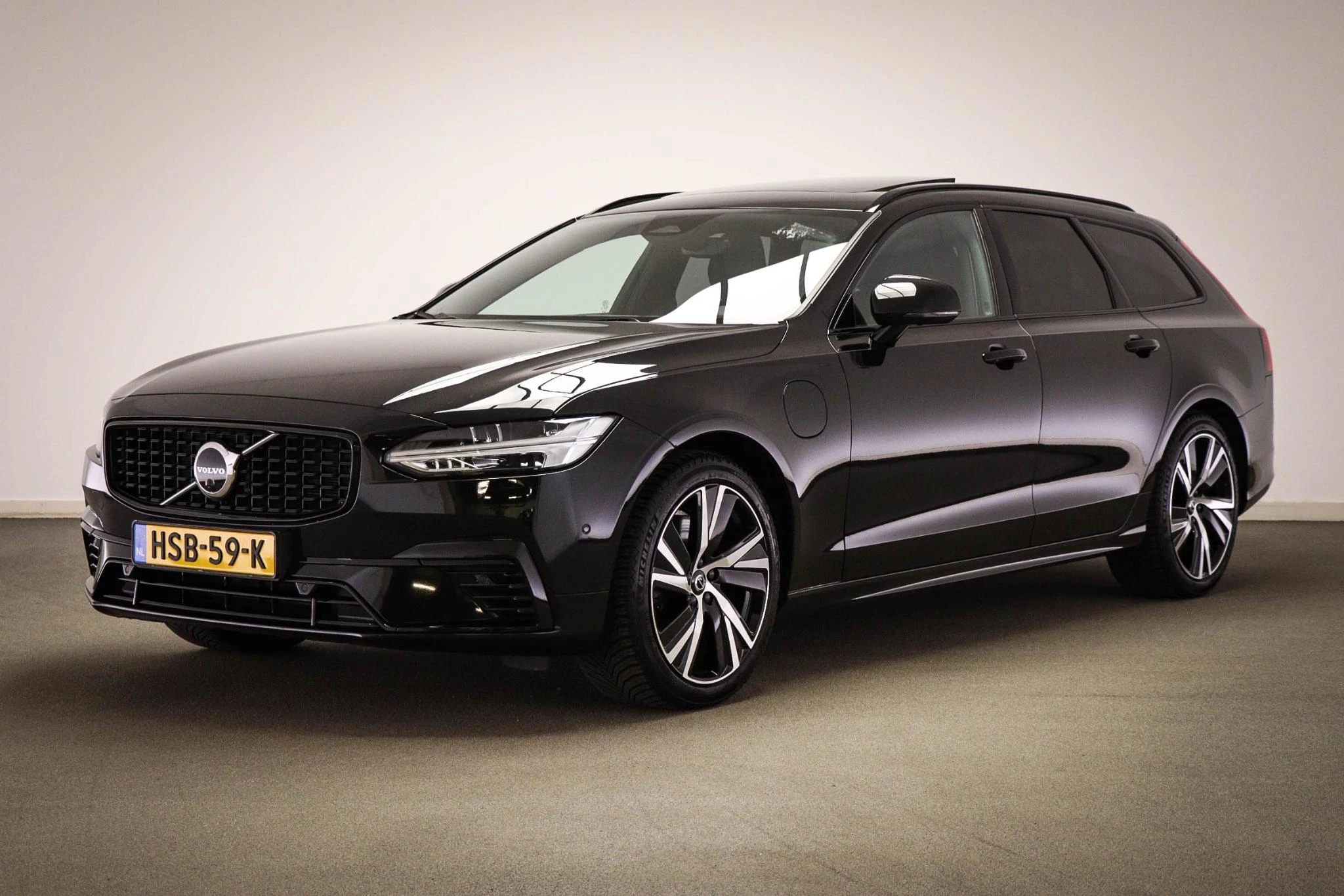 Hoofdafbeelding Volvo V90