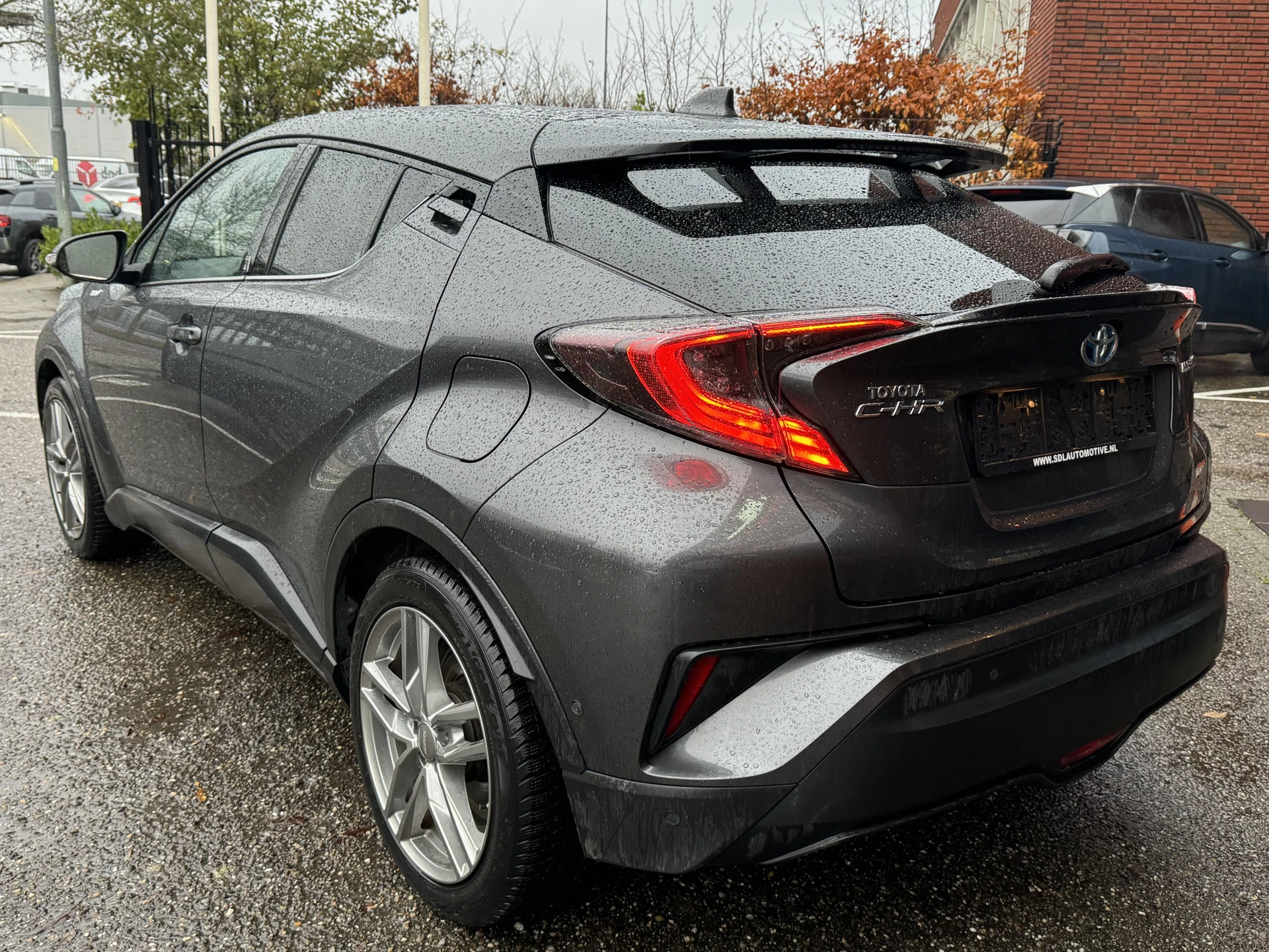 Hoofdafbeelding Toyota C-HR