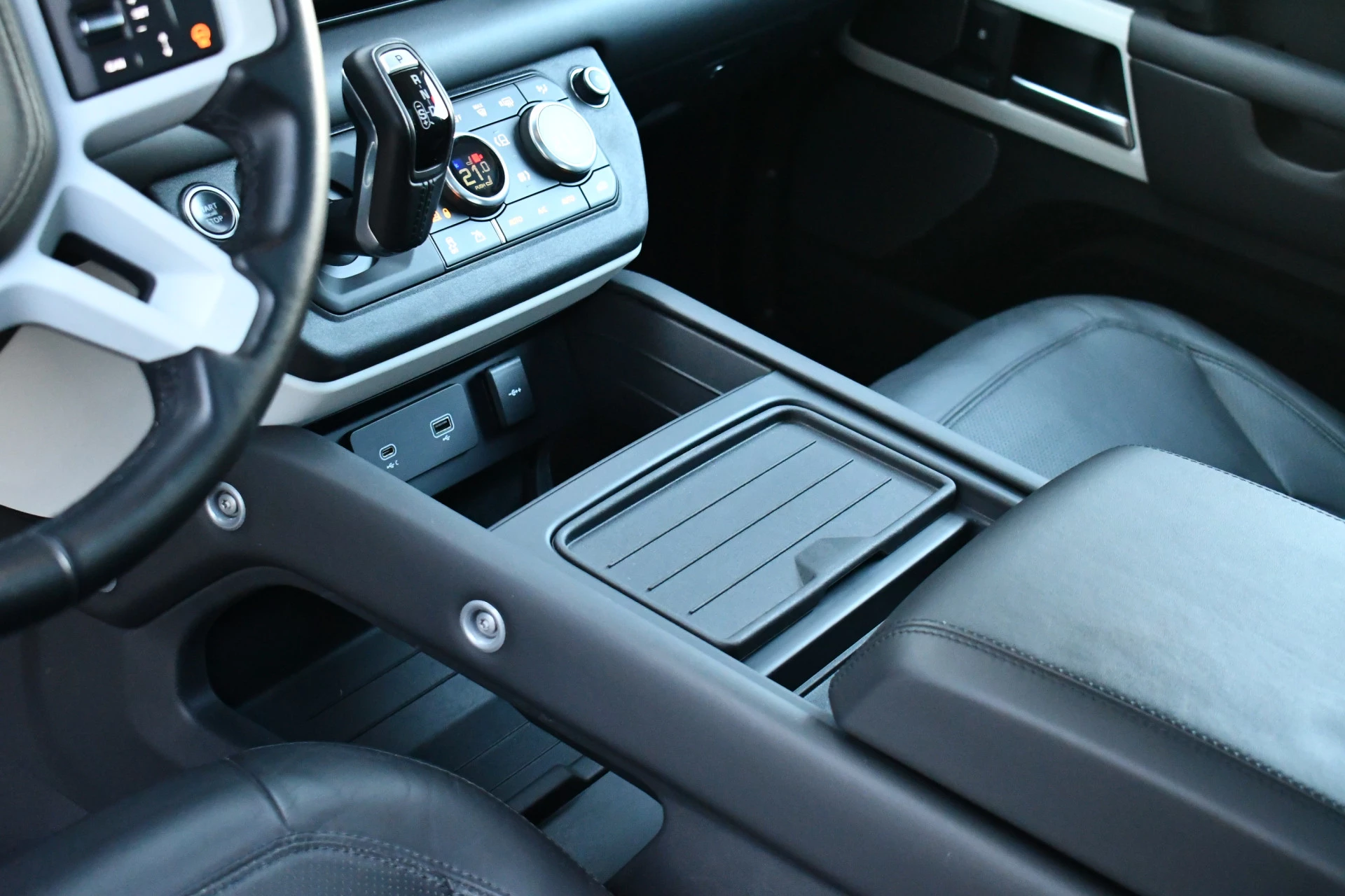 Hoofdafbeelding Land Rover Defender