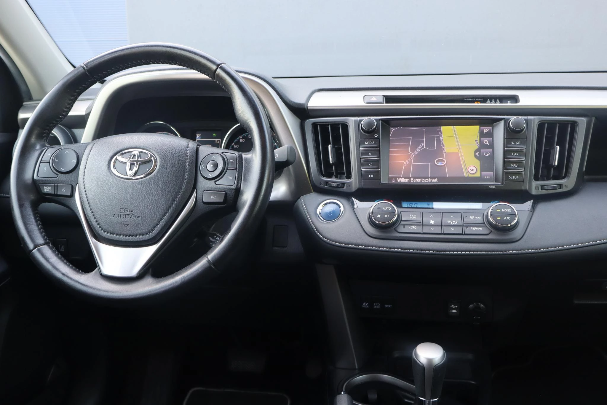 Hoofdafbeelding Toyota RAV4