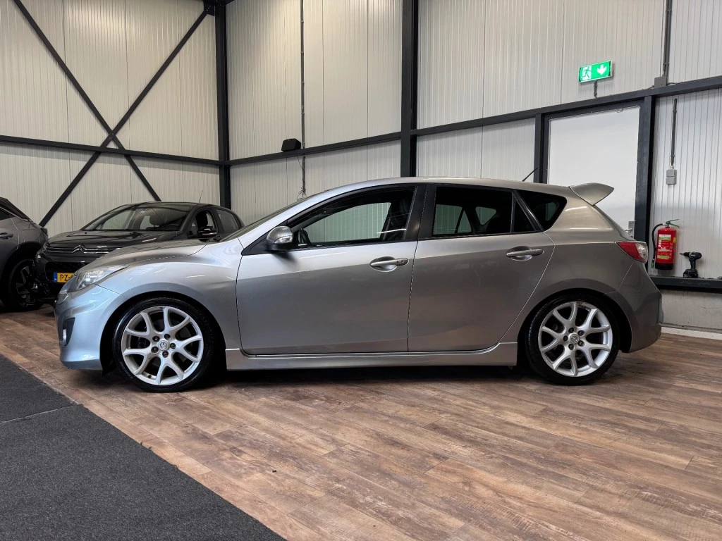 Hoofdafbeelding Mazda 3