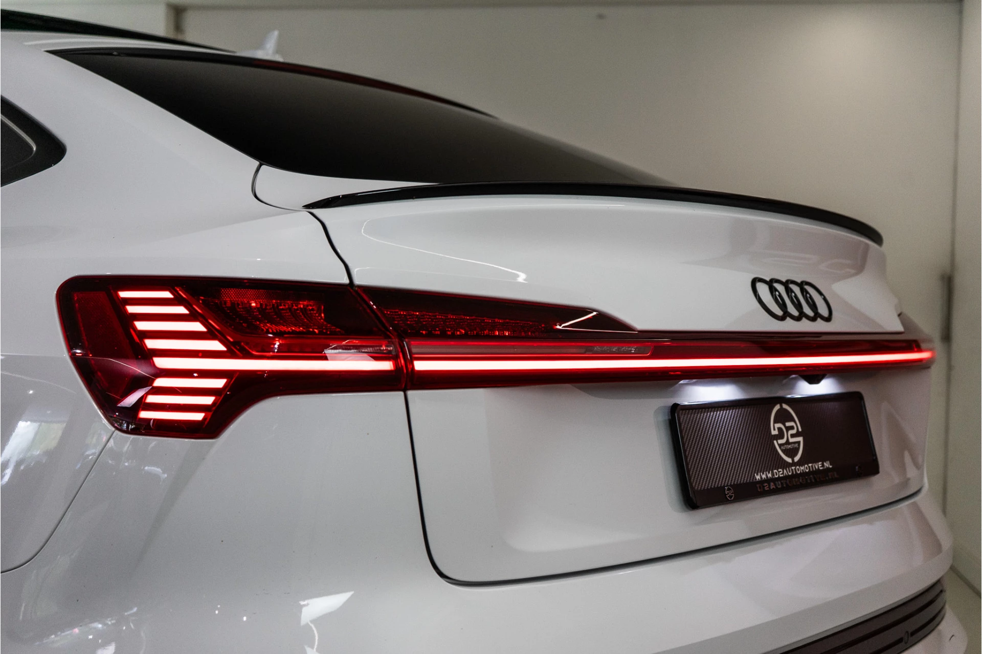 Hoofdafbeelding Audi e-tron