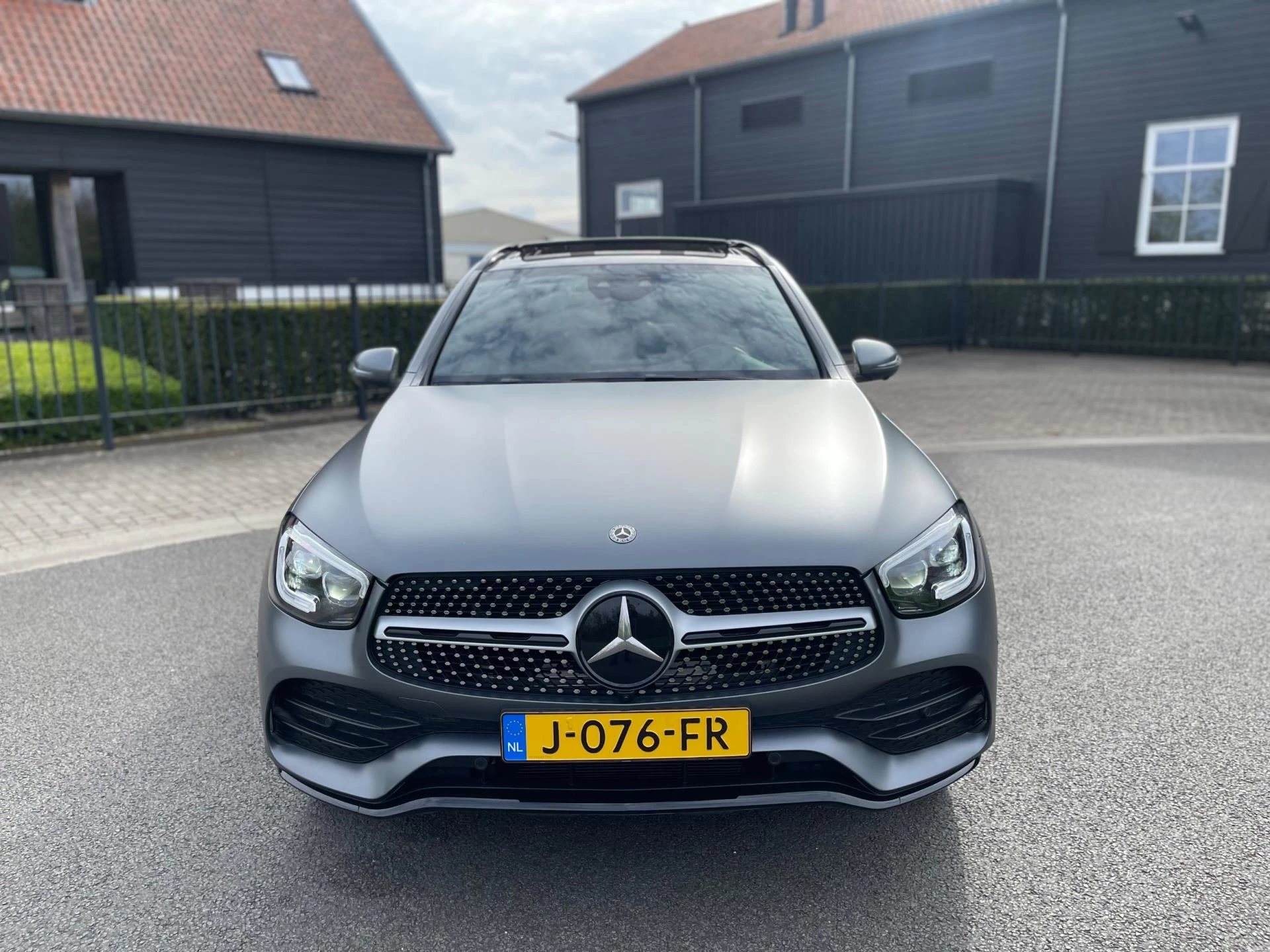 Hoofdafbeelding Mercedes-Benz GLC