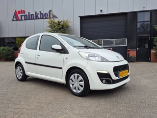 Hoofdafbeelding Peugeot 107 Peugeot 107 1.0 Active airco, Facelift