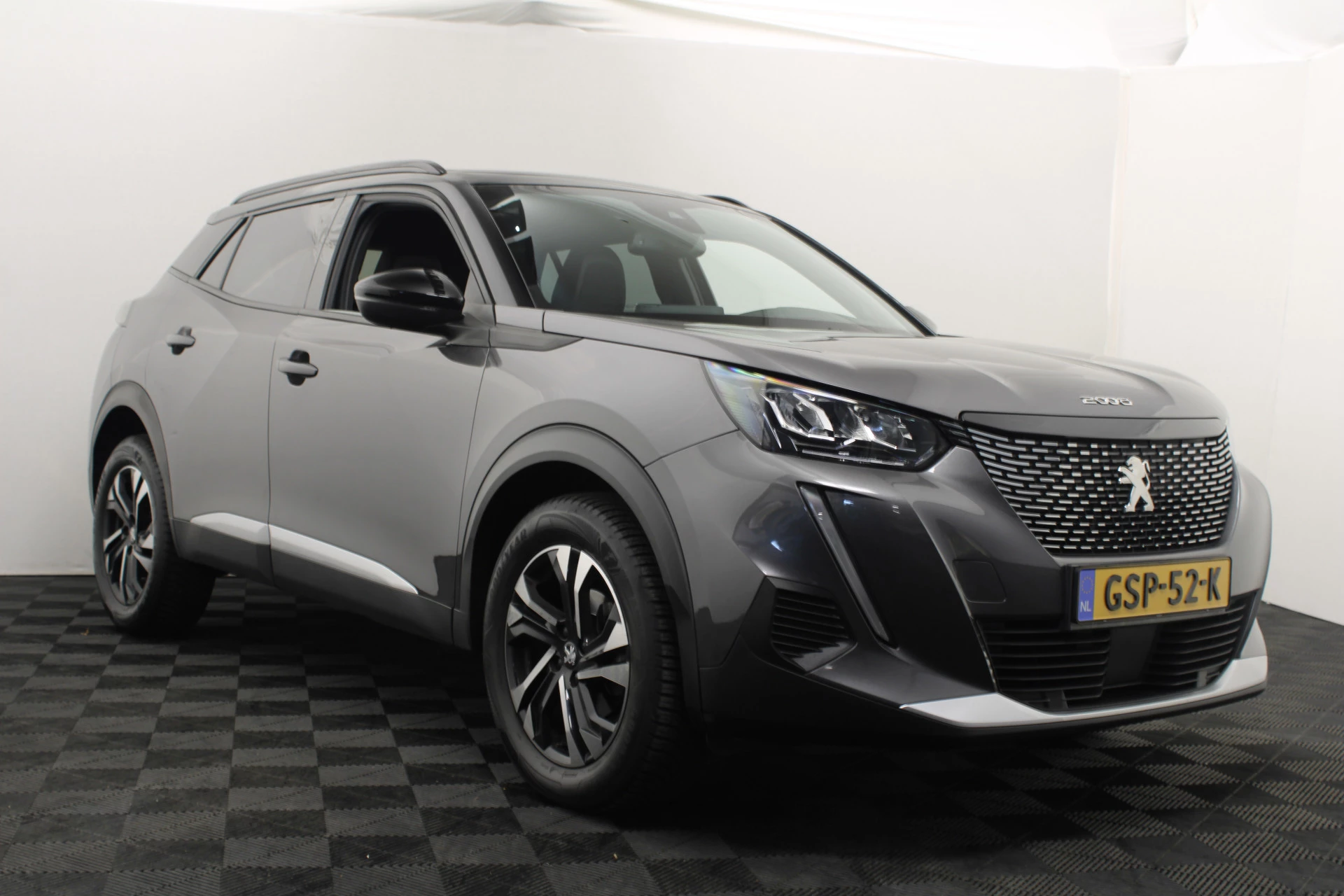 Hoofdafbeelding Peugeot 2008