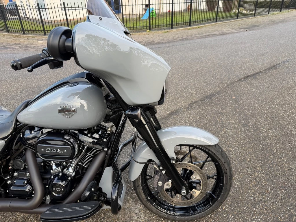 Hoofdafbeelding Harley-Davidson Street Glide
