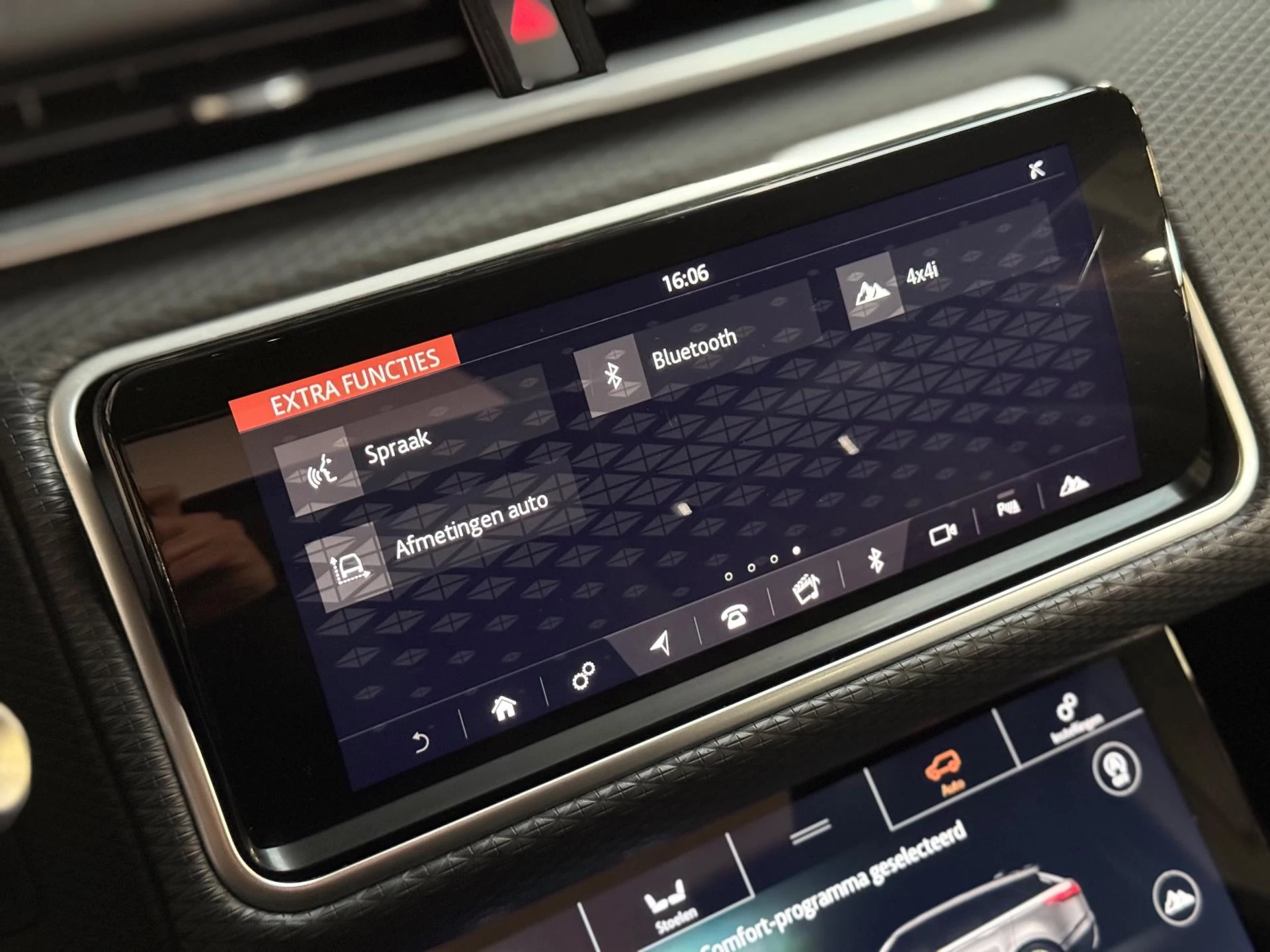 Hoofdafbeelding Land Rover Range Rover Velar