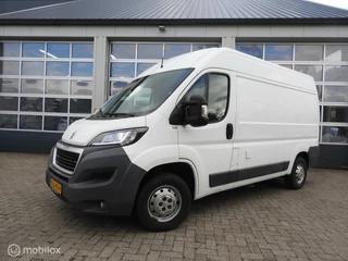 Hoofdafbeelding Peugeot Boxer Peugeot Boxer Bestel 2.0 BlueHDI L2H2