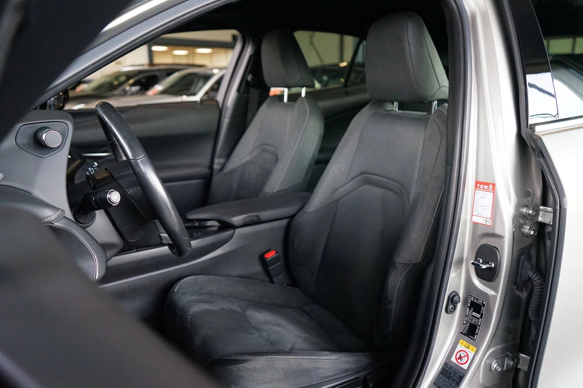 Hoofdafbeelding Lexus UX