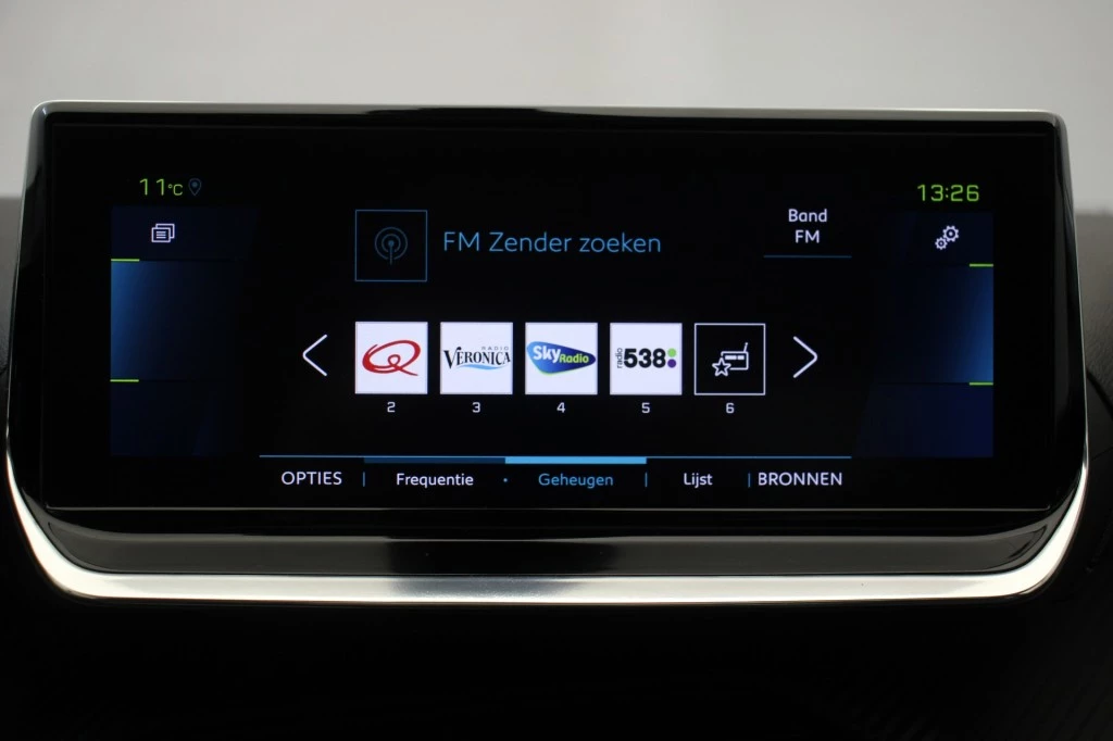 Hoofdafbeelding Peugeot e-208