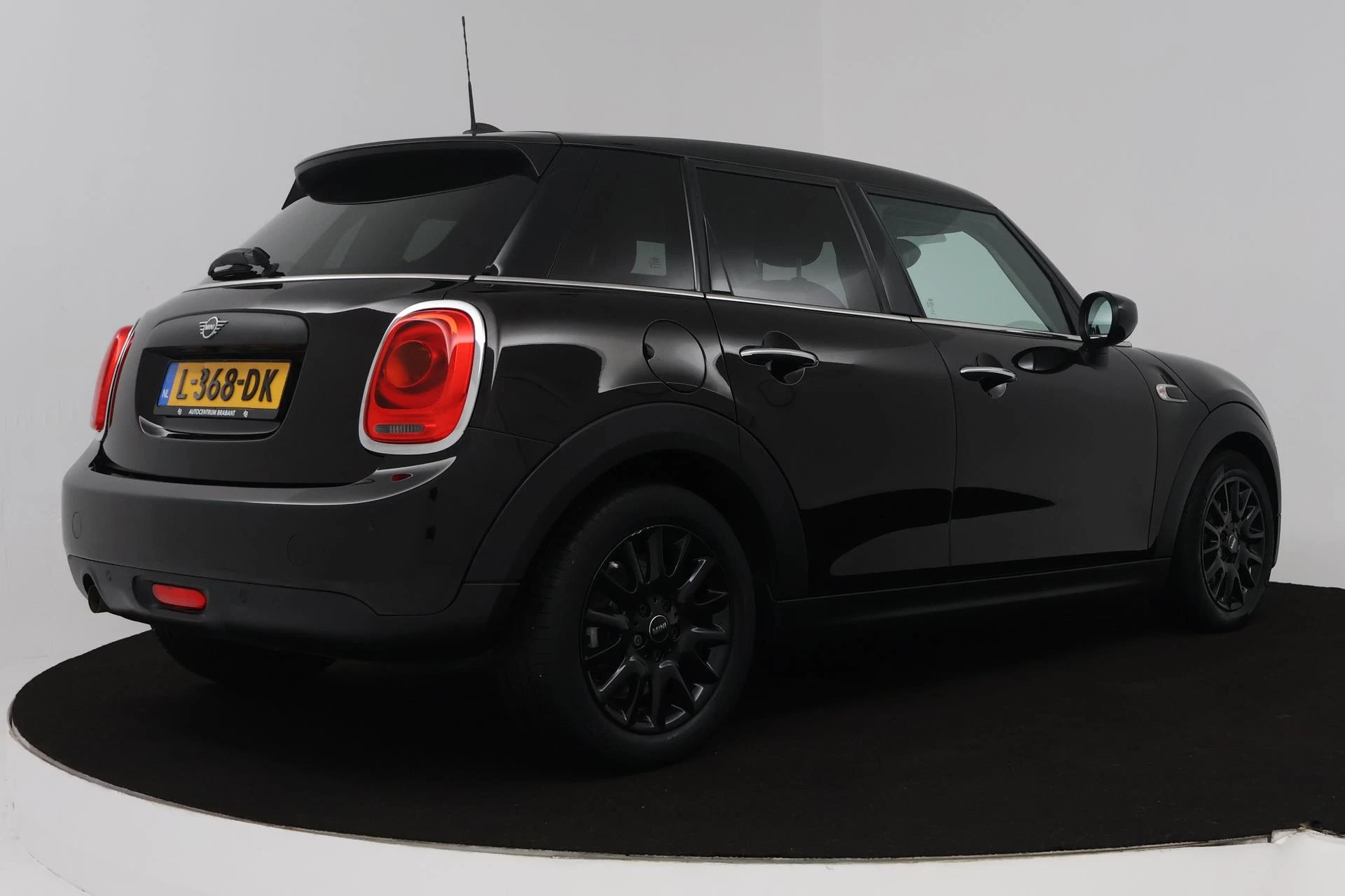 Hoofdafbeelding MINI One