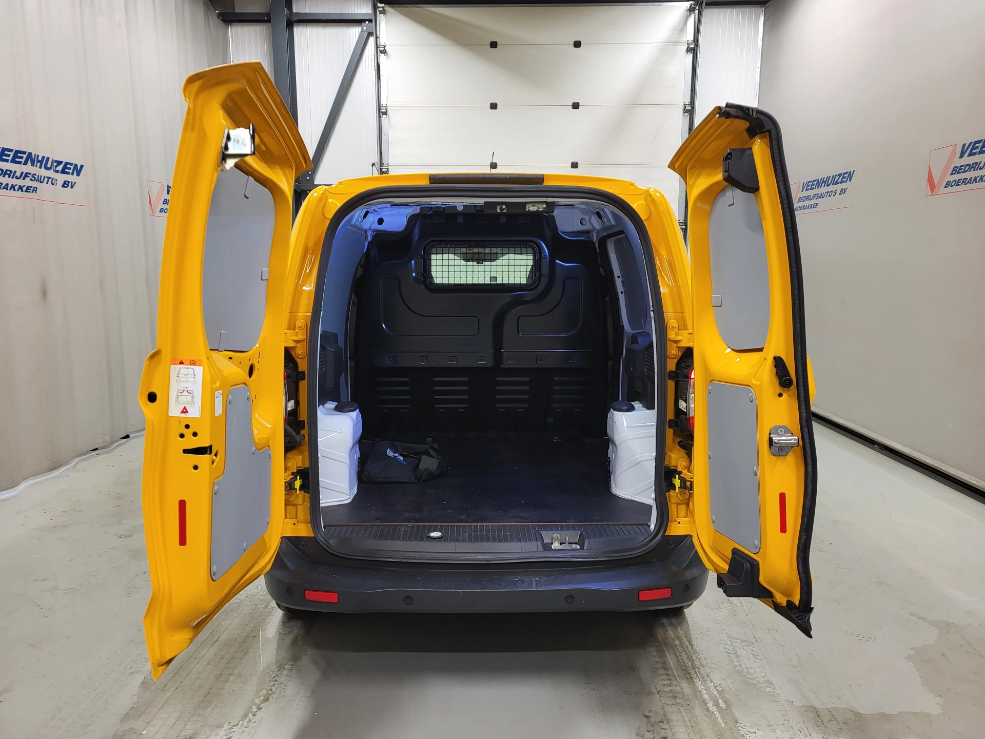 Hoofdafbeelding Ford Transit Courier