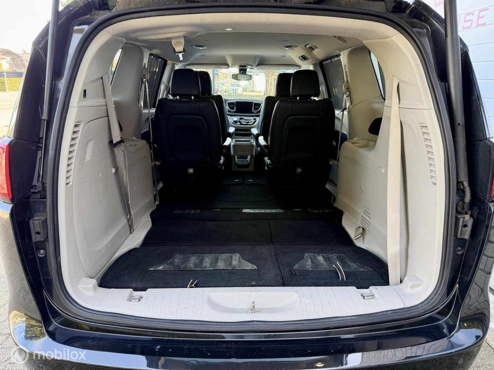 Hoofdafbeelding Chrysler Pacifica