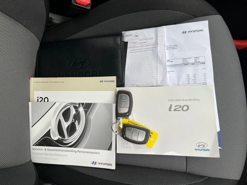 Hoofdafbeelding Hyundai i20