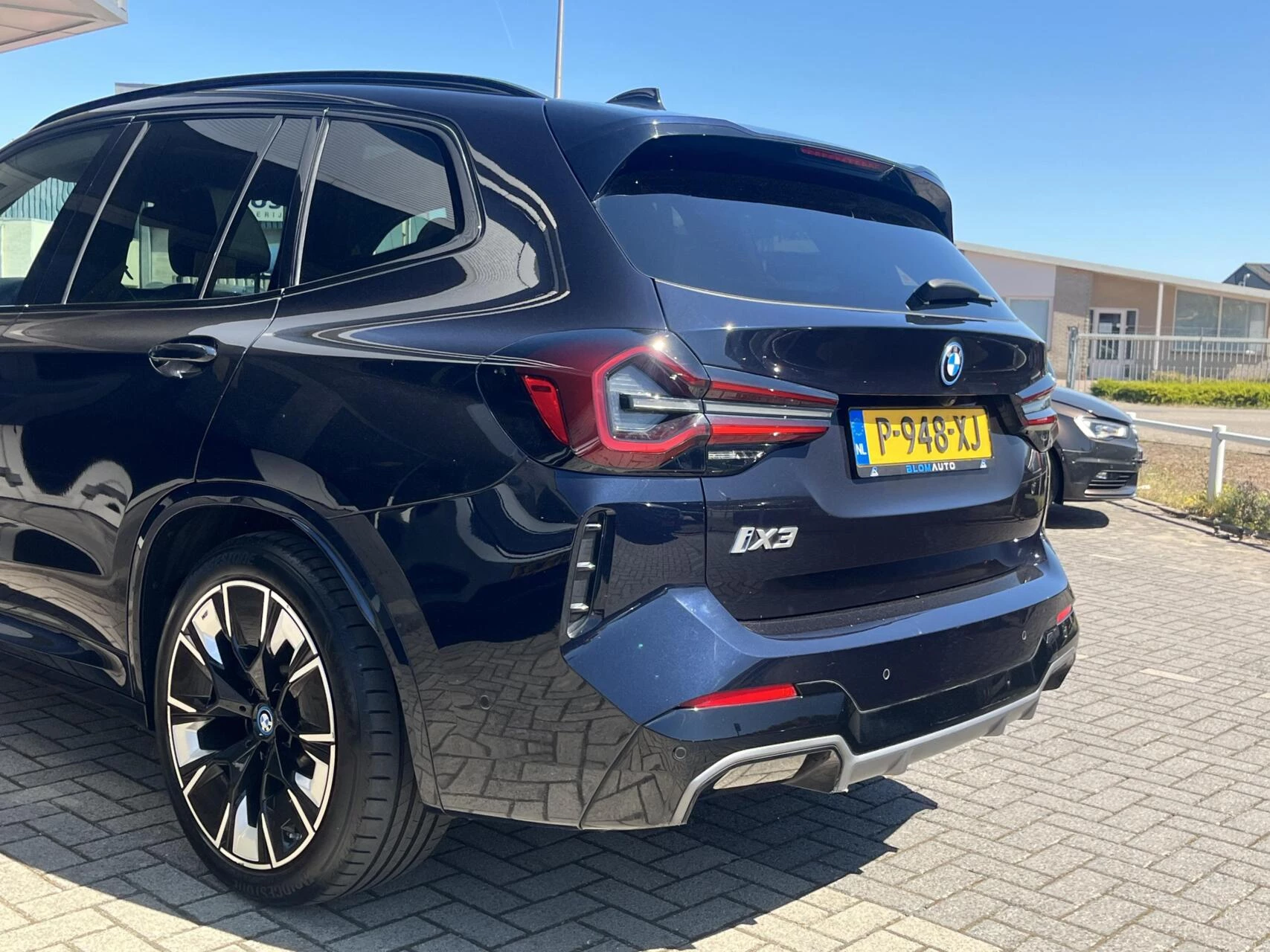 Hoofdafbeelding BMW iX3