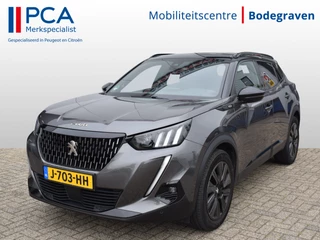 Hoofdafbeelding Peugeot 2008 Peugeot 2008 1.2 GT 155PK | 1e Eigenaar | NL-Auto | Panoramadak | Alcantara | Focal Audio | Trekhaak