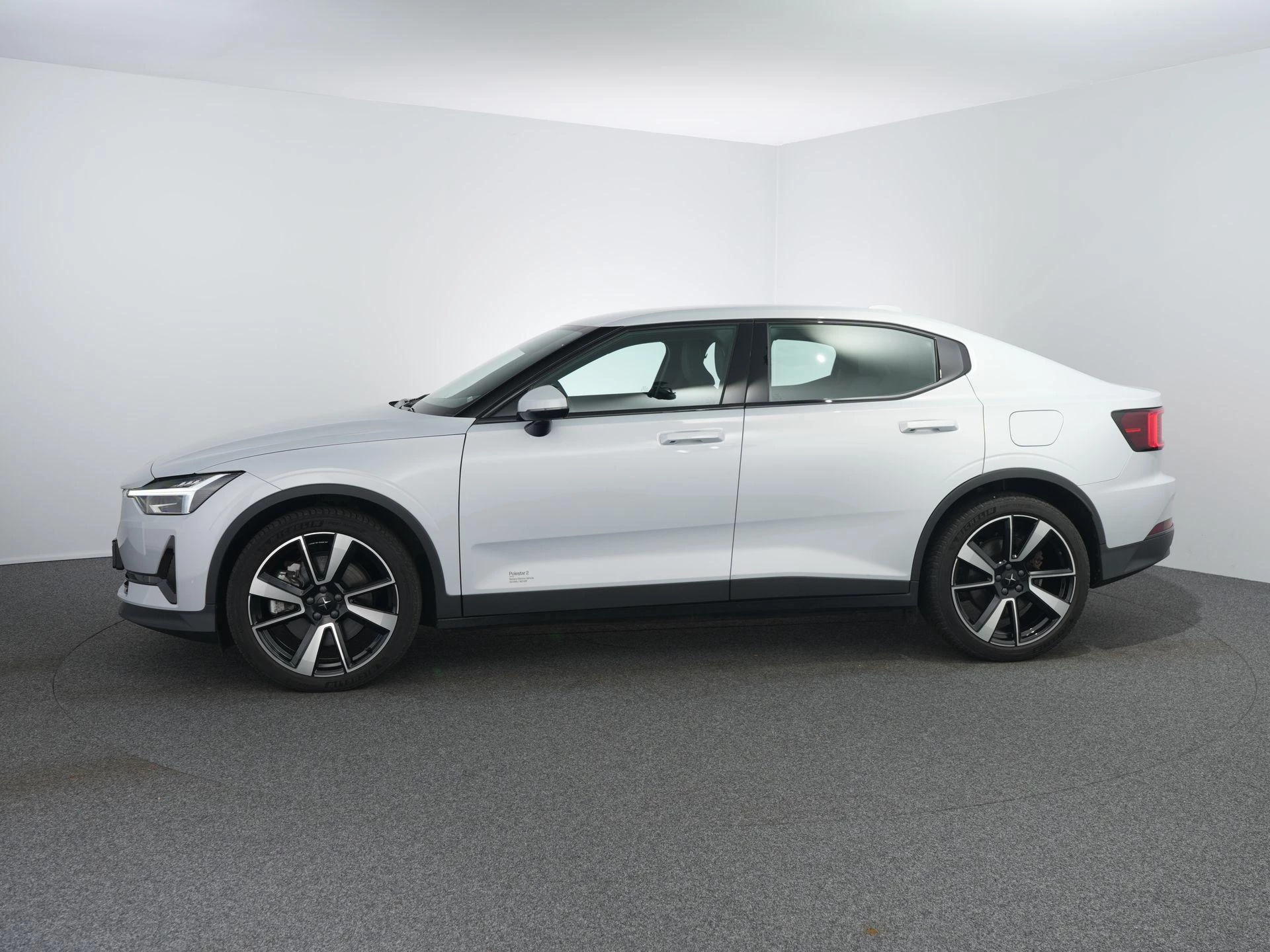 Hoofdafbeelding Polestar 2