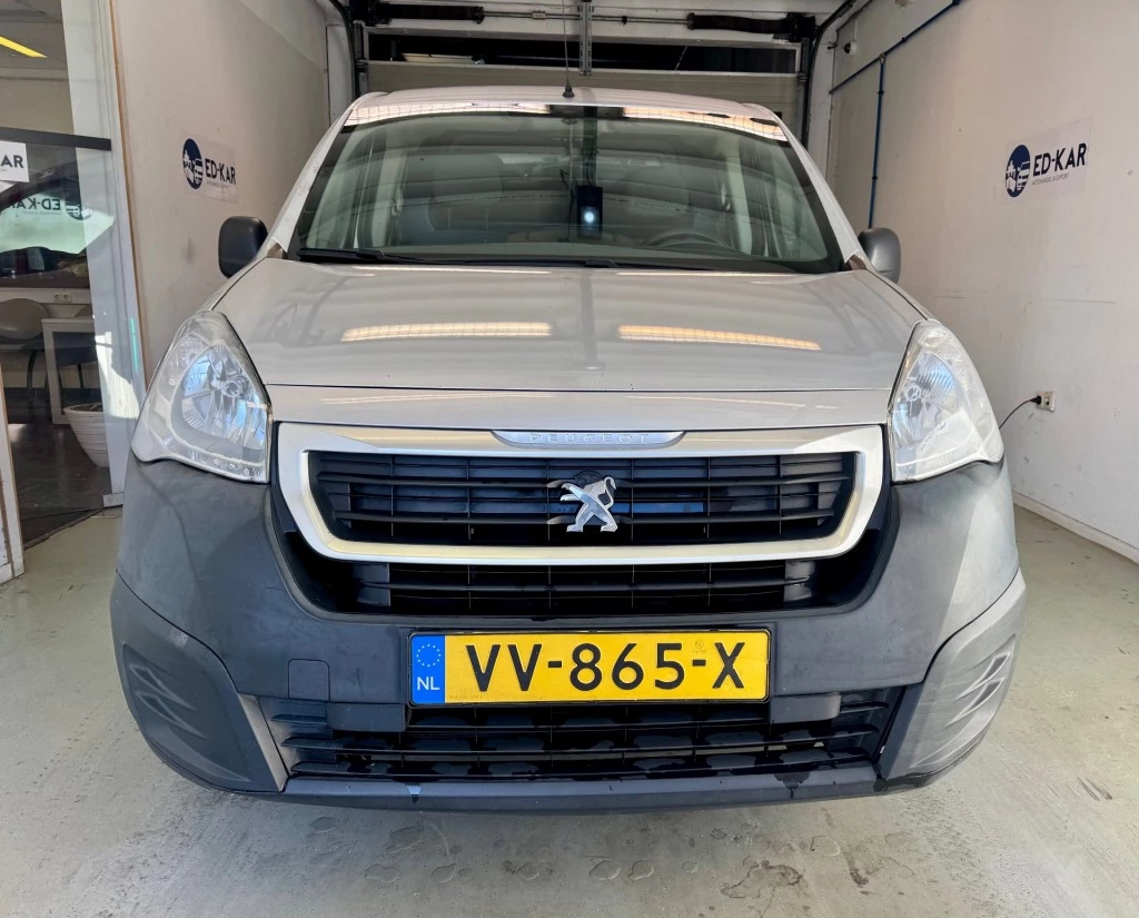 Hoofdafbeelding Peugeot Partner