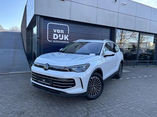 Volkswagen Tiguan 1.5 eHybrid Plug in DSG 110 kw Elegance massage stoelen € 60.000 nieuw prijs Harman Kardon 360 Camera Lederen bekleding Head Up geventileerde voor stoelen