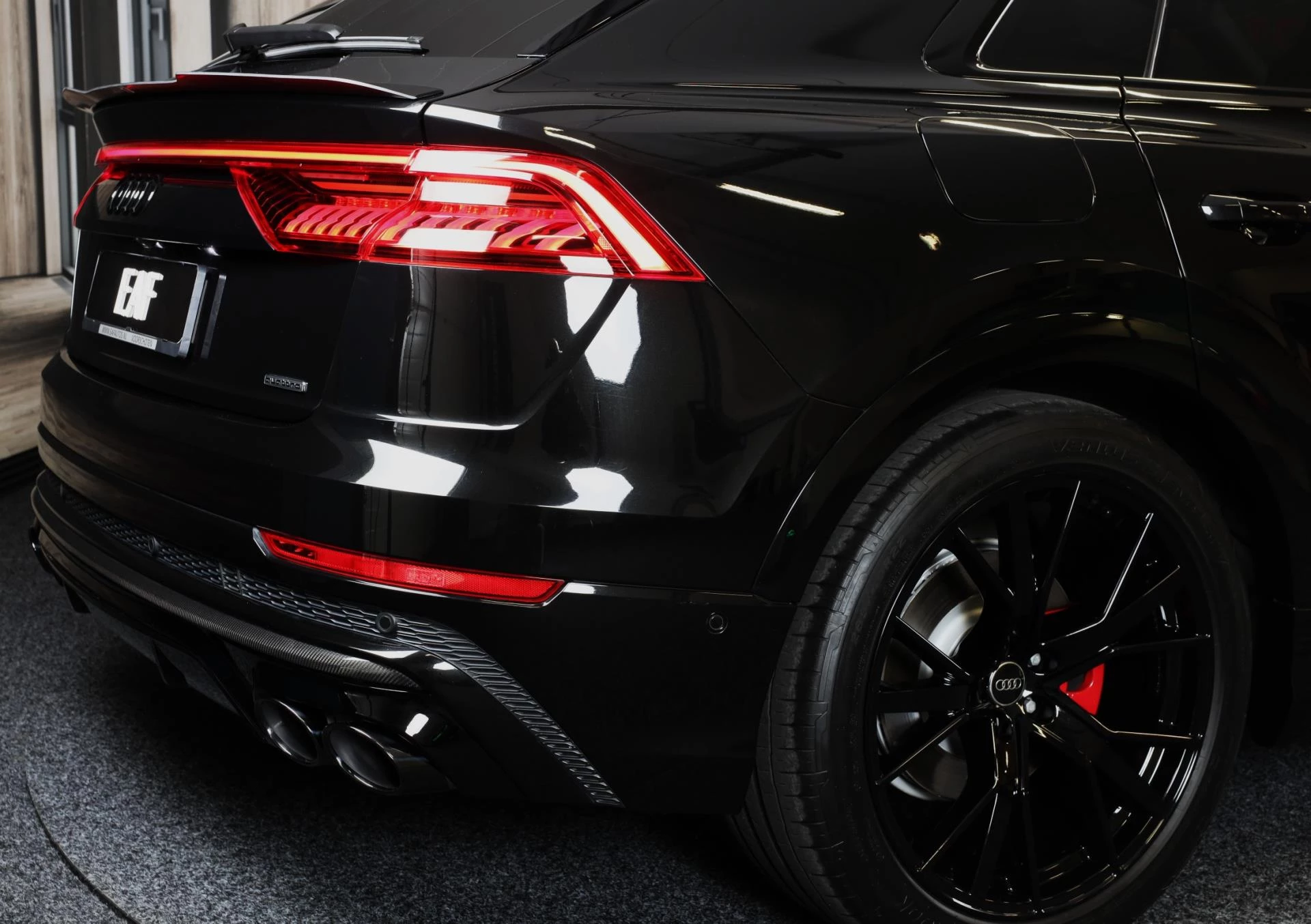 Hoofdafbeelding Audi Q8