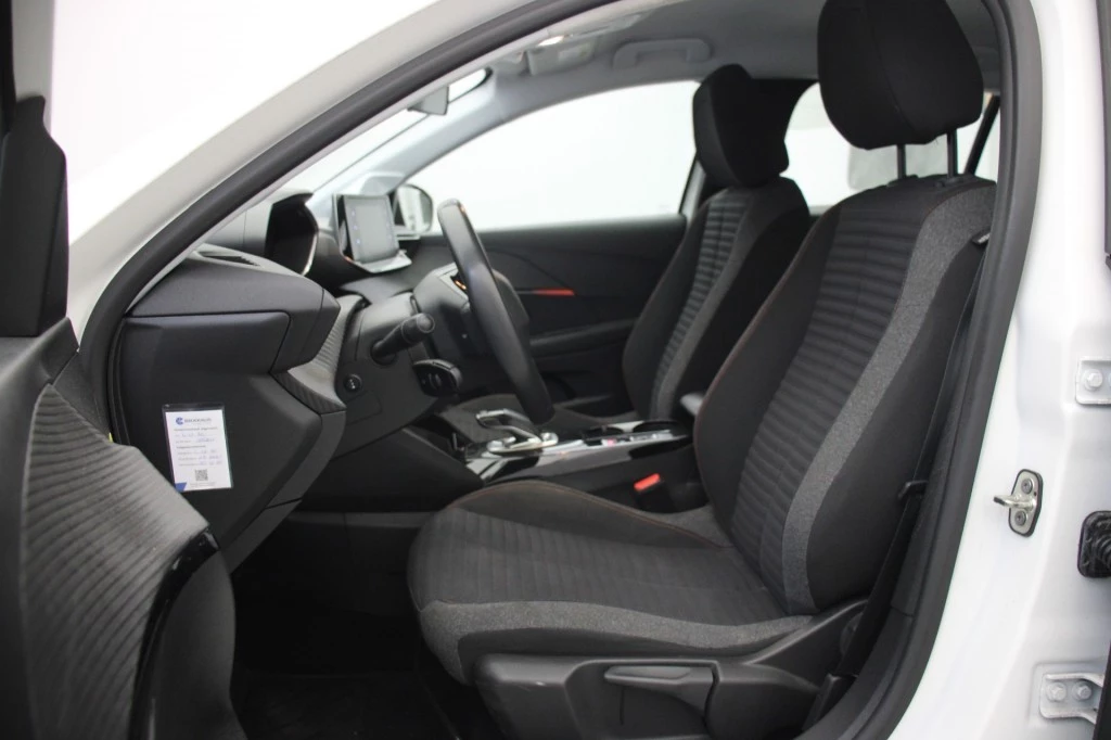 Hoofdafbeelding Peugeot e-208