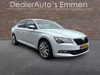 Hoofdafbeelding Škoda Superb Škoda Superb 1.4 TSI ECC LM VELGEN NAVIGATIE CRUISE