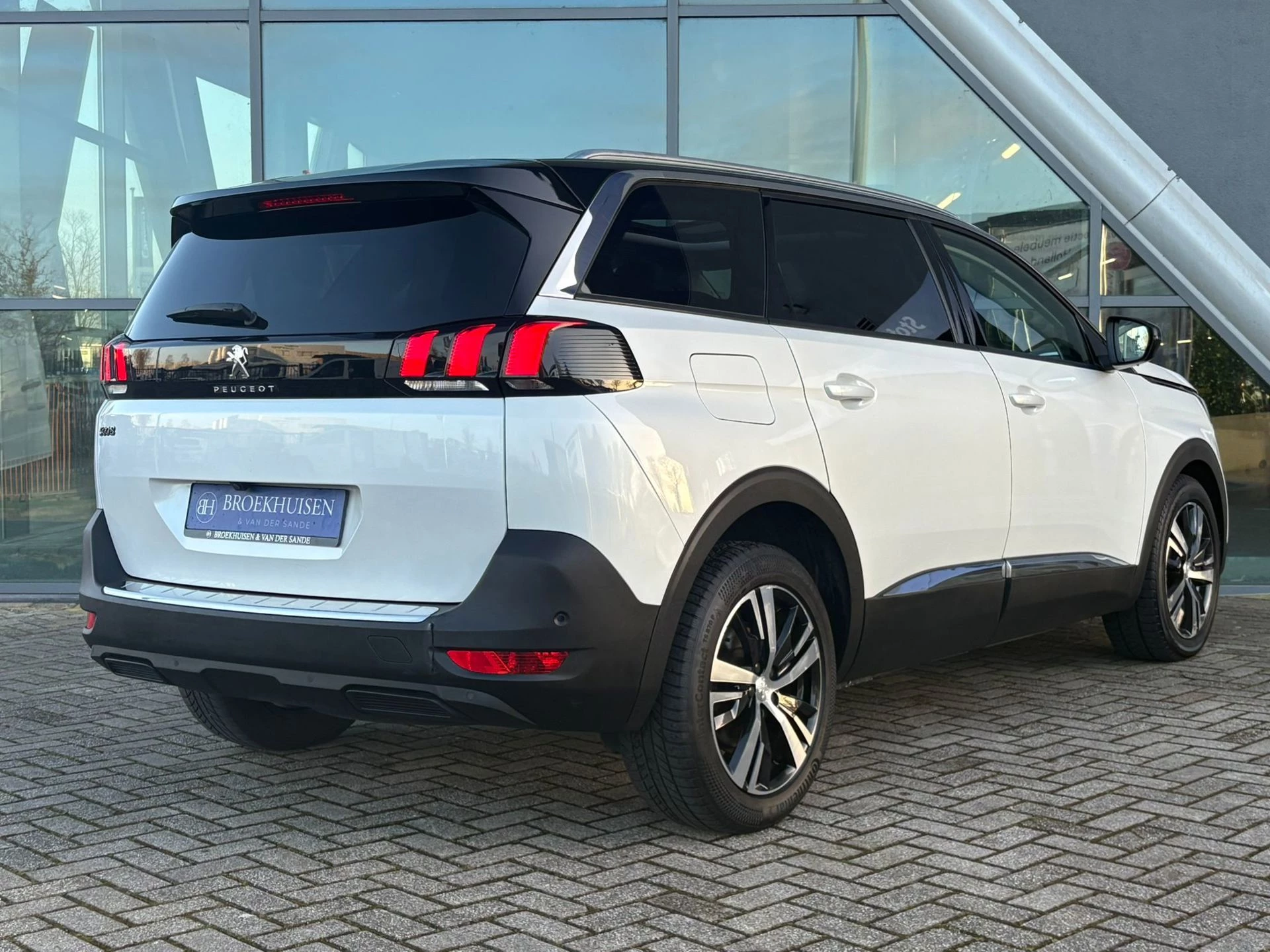 Hoofdafbeelding Peugeot 5008