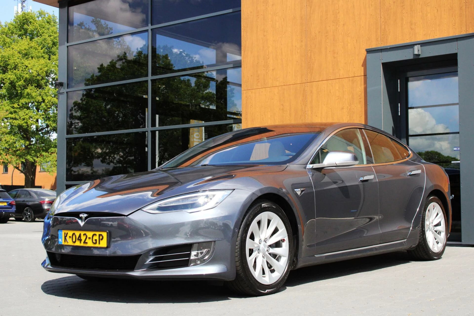 Hoofdafbeelding Tesla Model S
