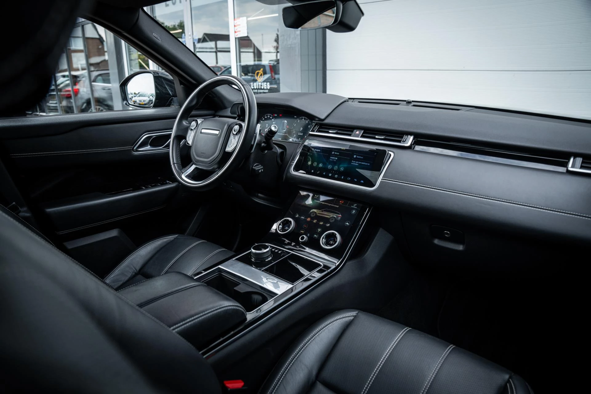 Hoofdafbeelding Land Rover Range Rover Velar