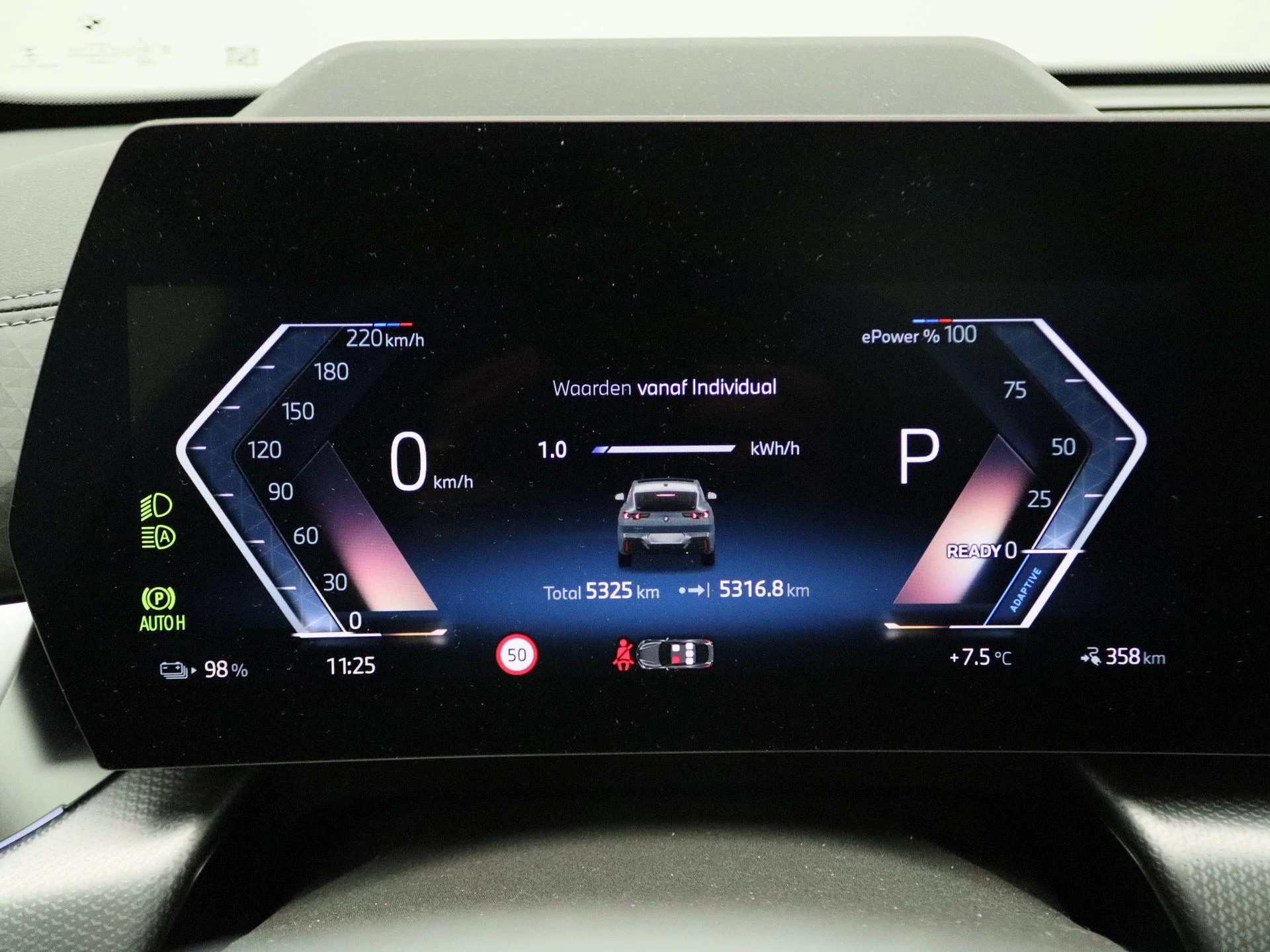 Hoofdafbeelding BMW iX2