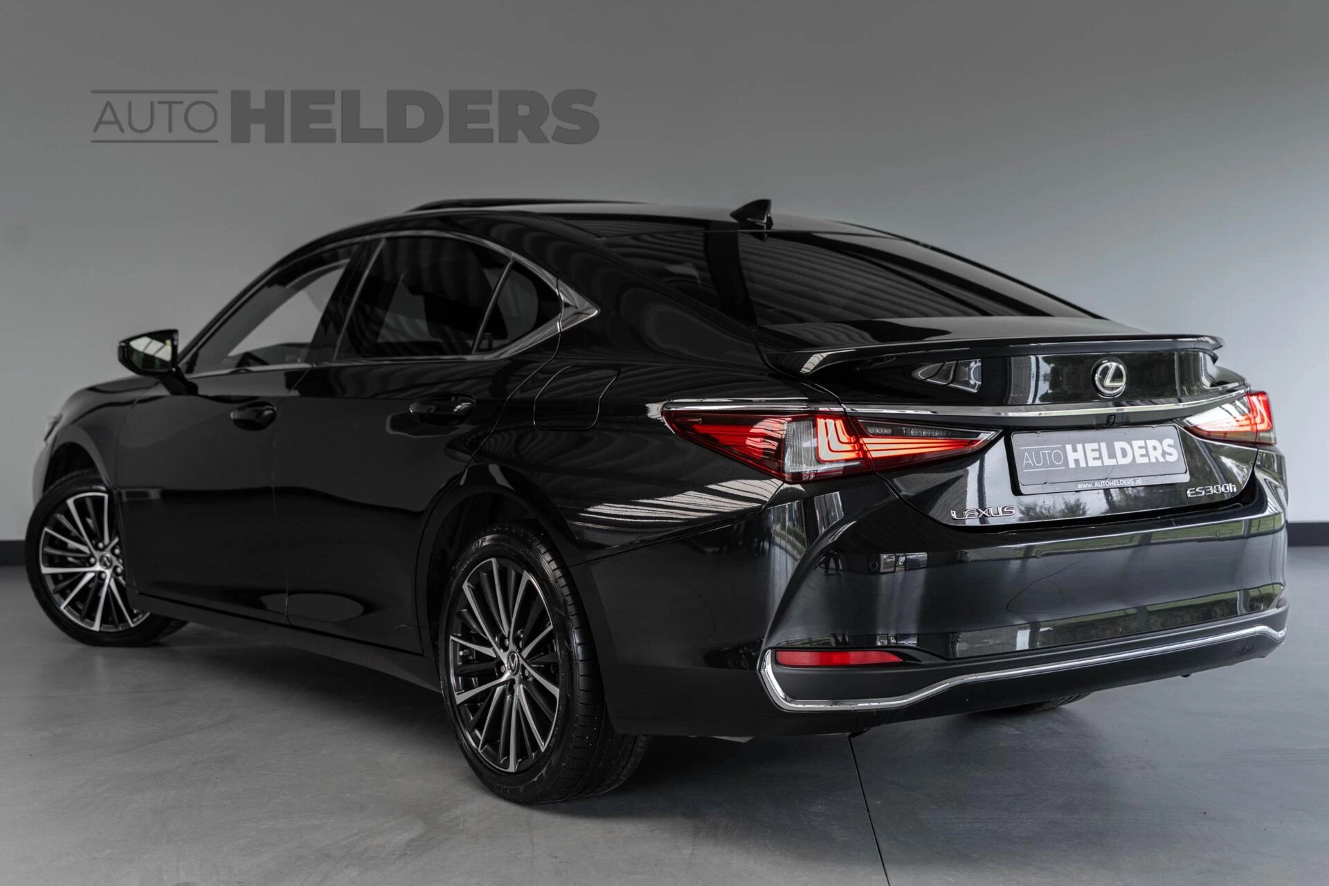Hoofdafbeelding Lexus ES