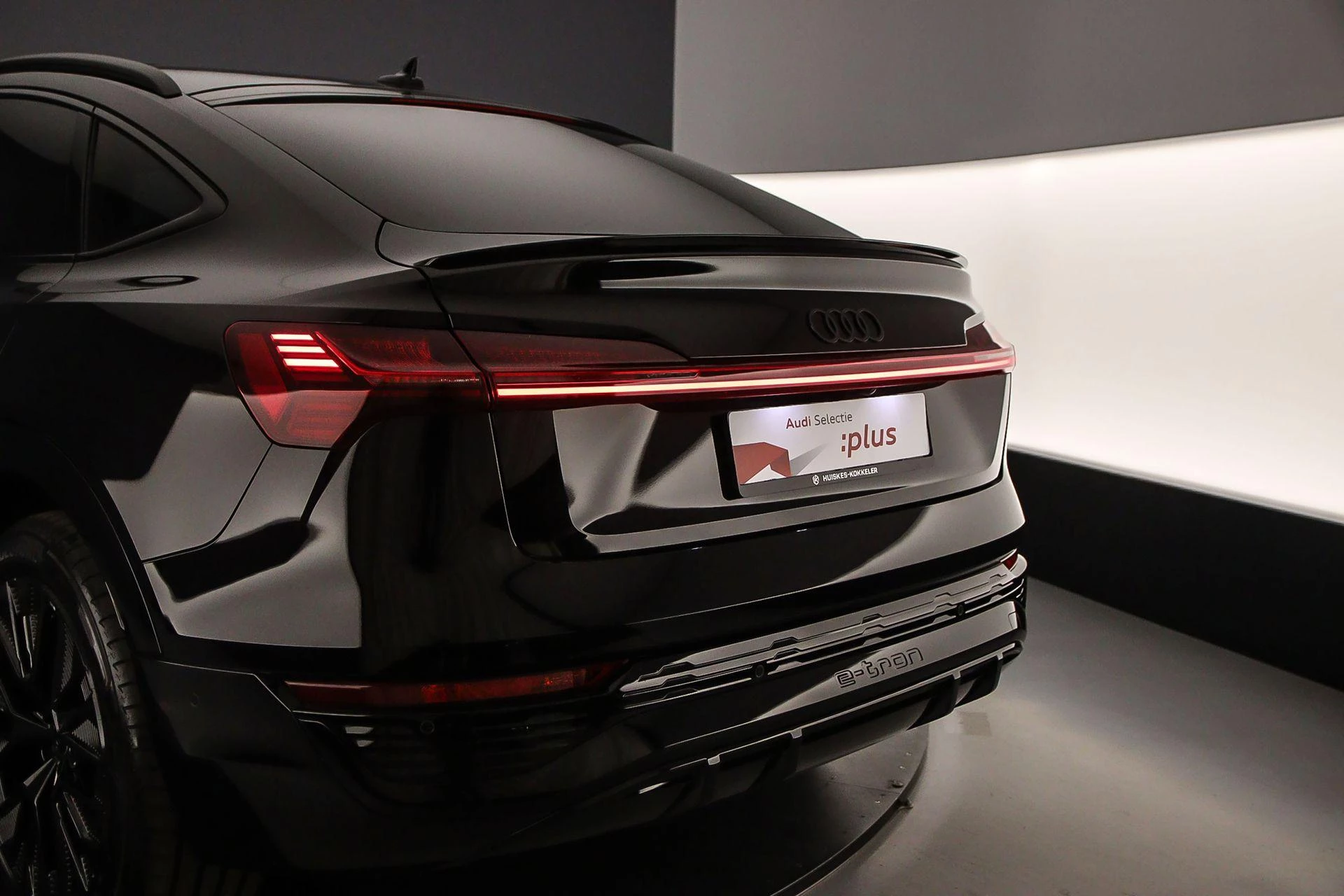 Hoofdafbeelding Audi Q8 Sportback e-tron