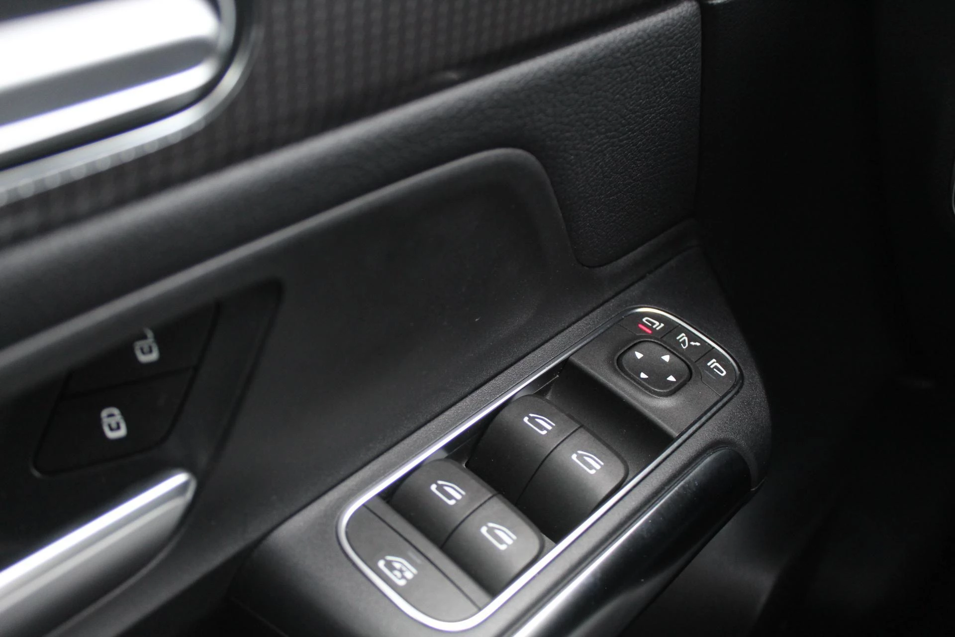 Hoofdafbeelding Mercedes-Benz EQA