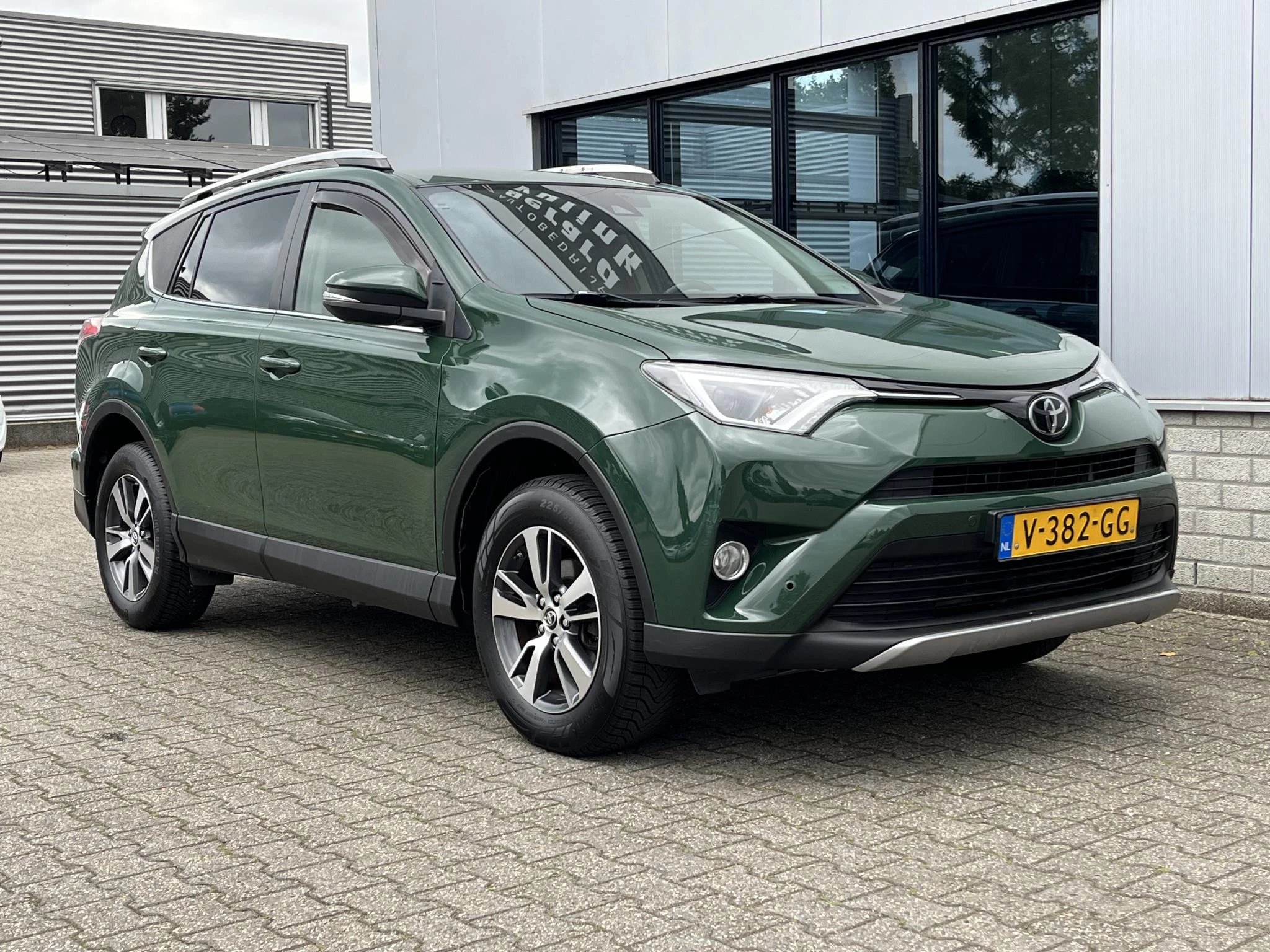 Hoofdafbeelding Toyota RAV4