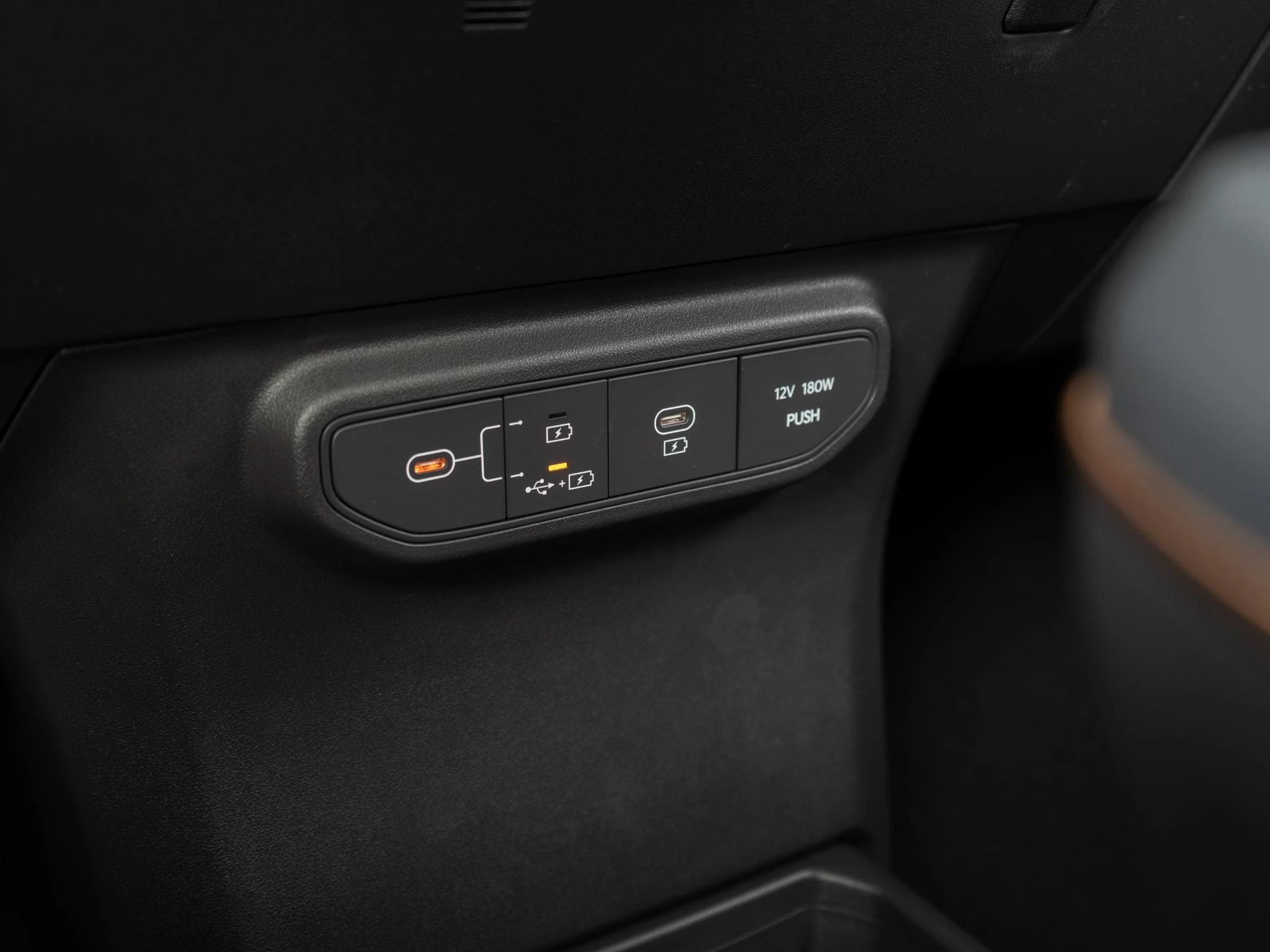 Hoofdafbeelding Kia EV5