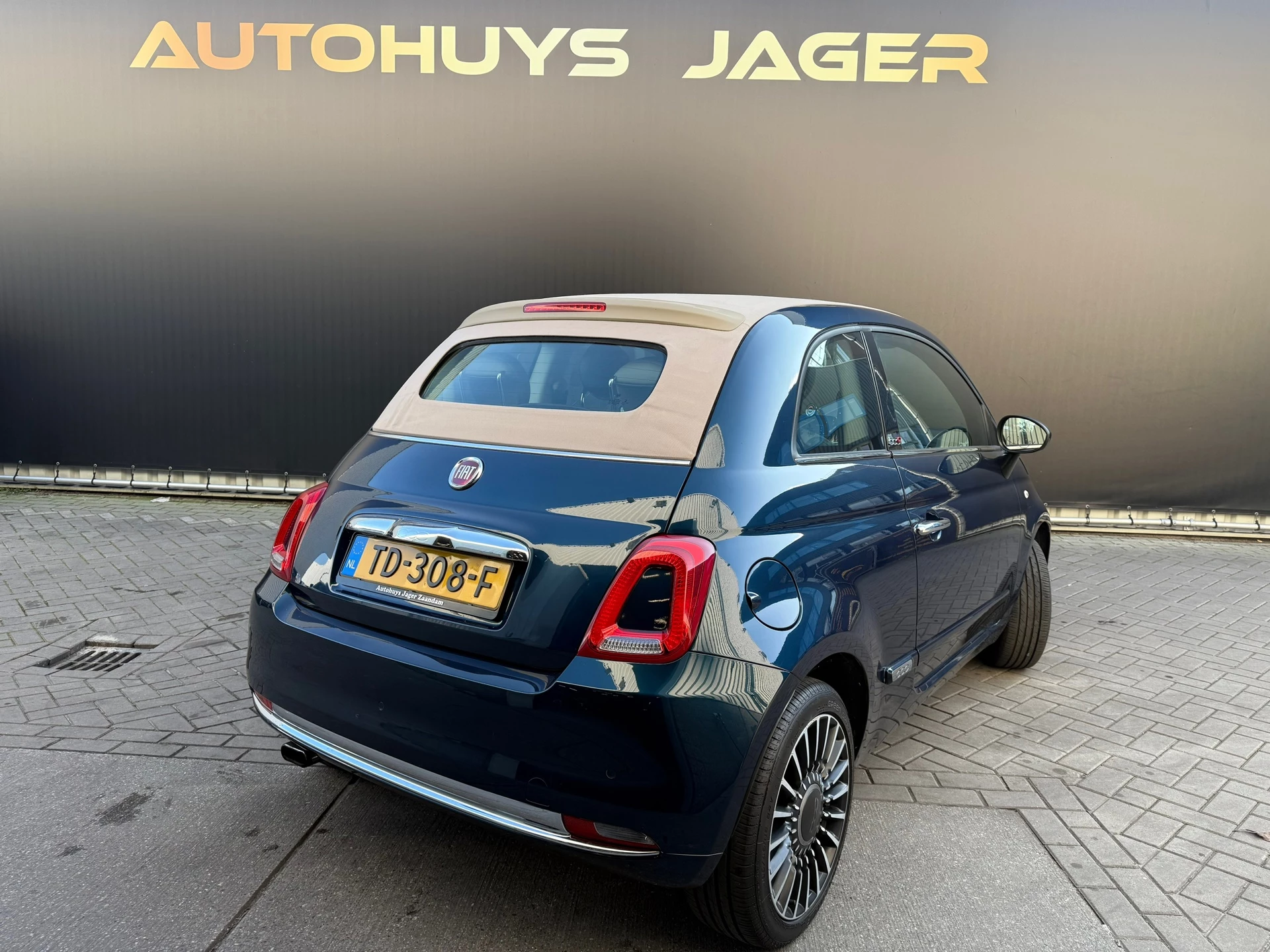 Hoofdafbeelding Fiat 500C