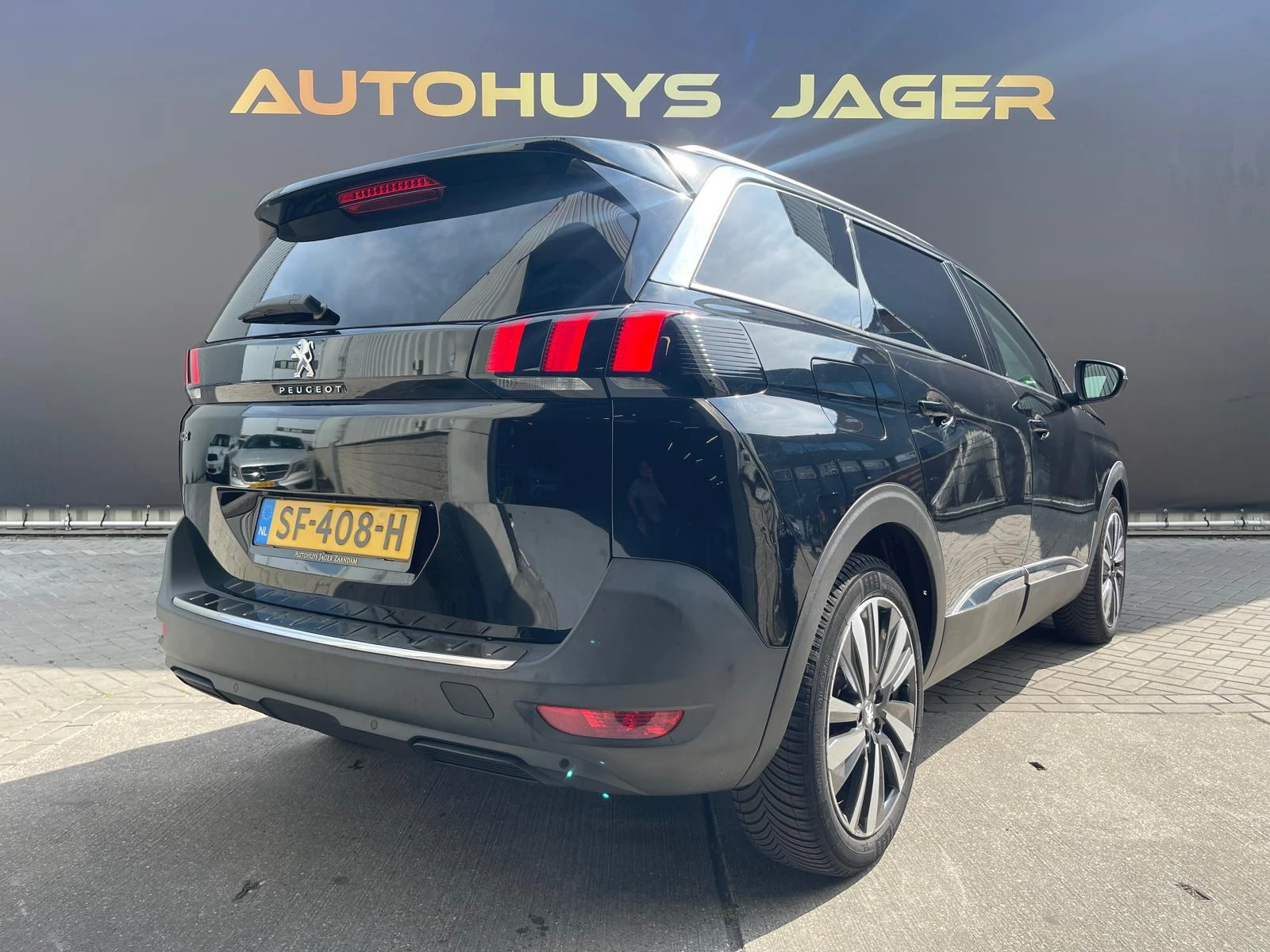 Hoofdafbeelding Peugeot 5008