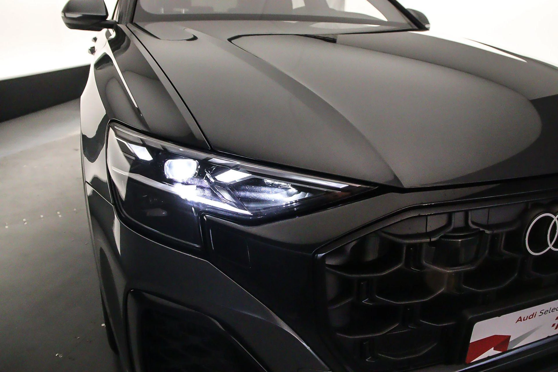 Hoofdafbeelding Audi Q8