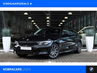 BMW 3 Serie 330e xDrive High Executive Automaat / Trekhaak / HiFi / Shadow line / Stoelverwarming / Sportstoelen / Achteruitrijcamera / Navigatie