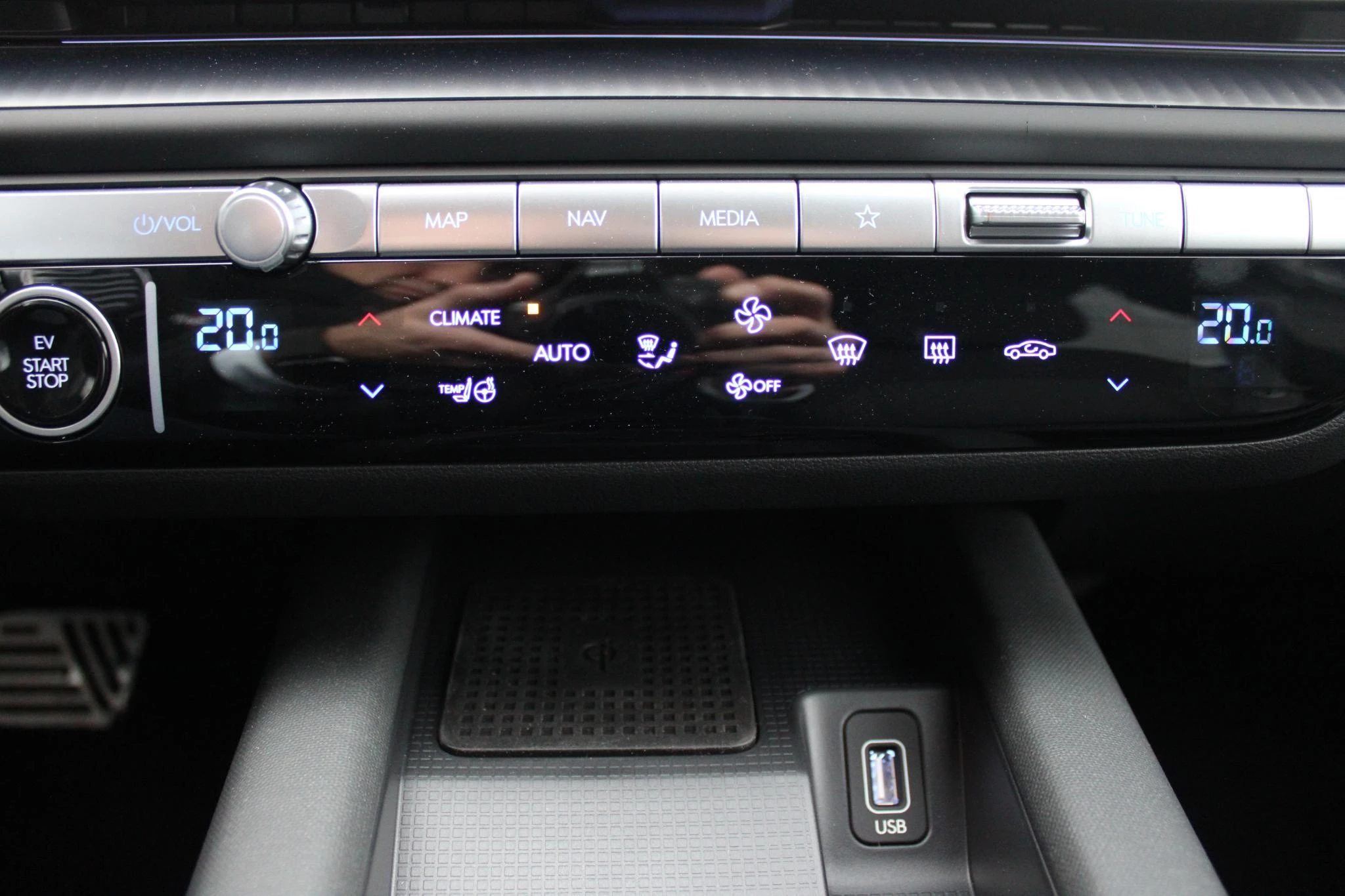 Hoofdafbeelding Hyundai IONIQ 6